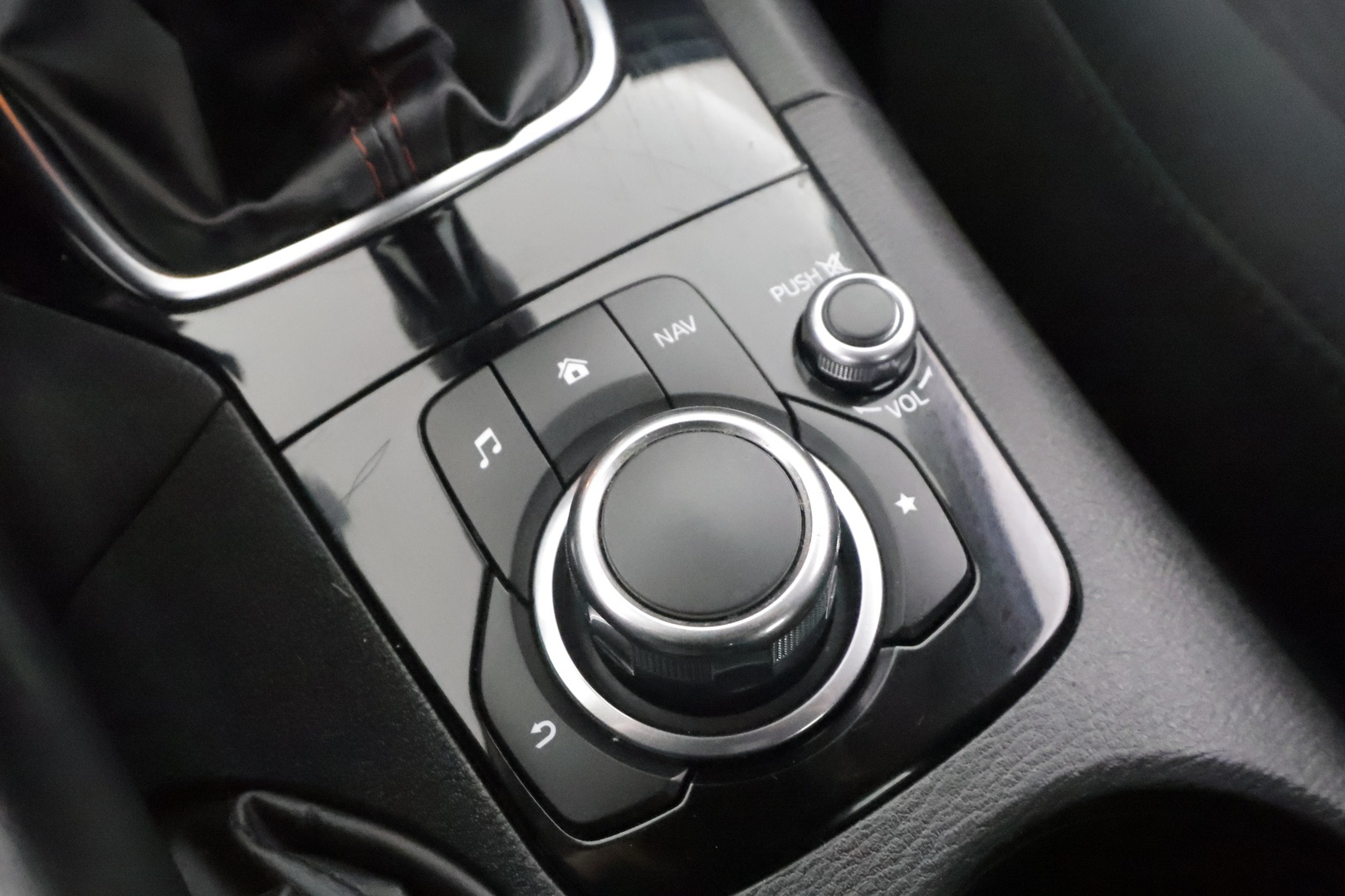 MAZDA Mazda3 2016