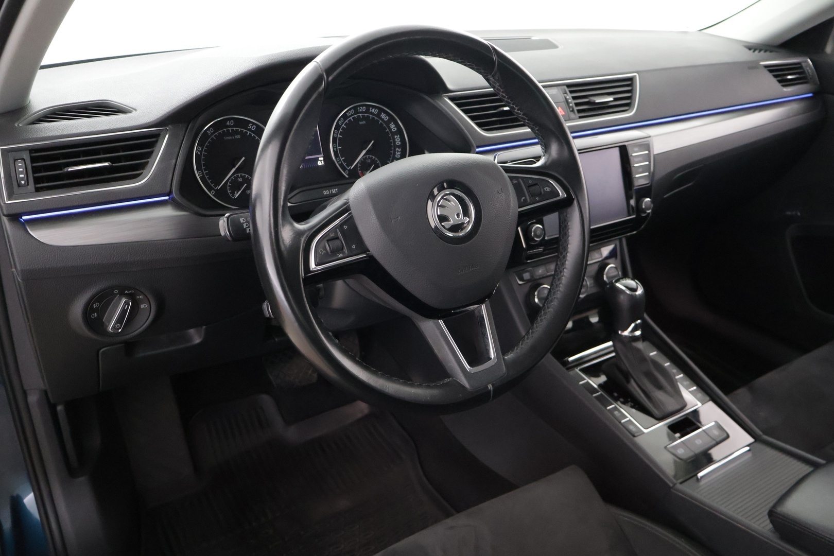 SKODA Superb 2017
