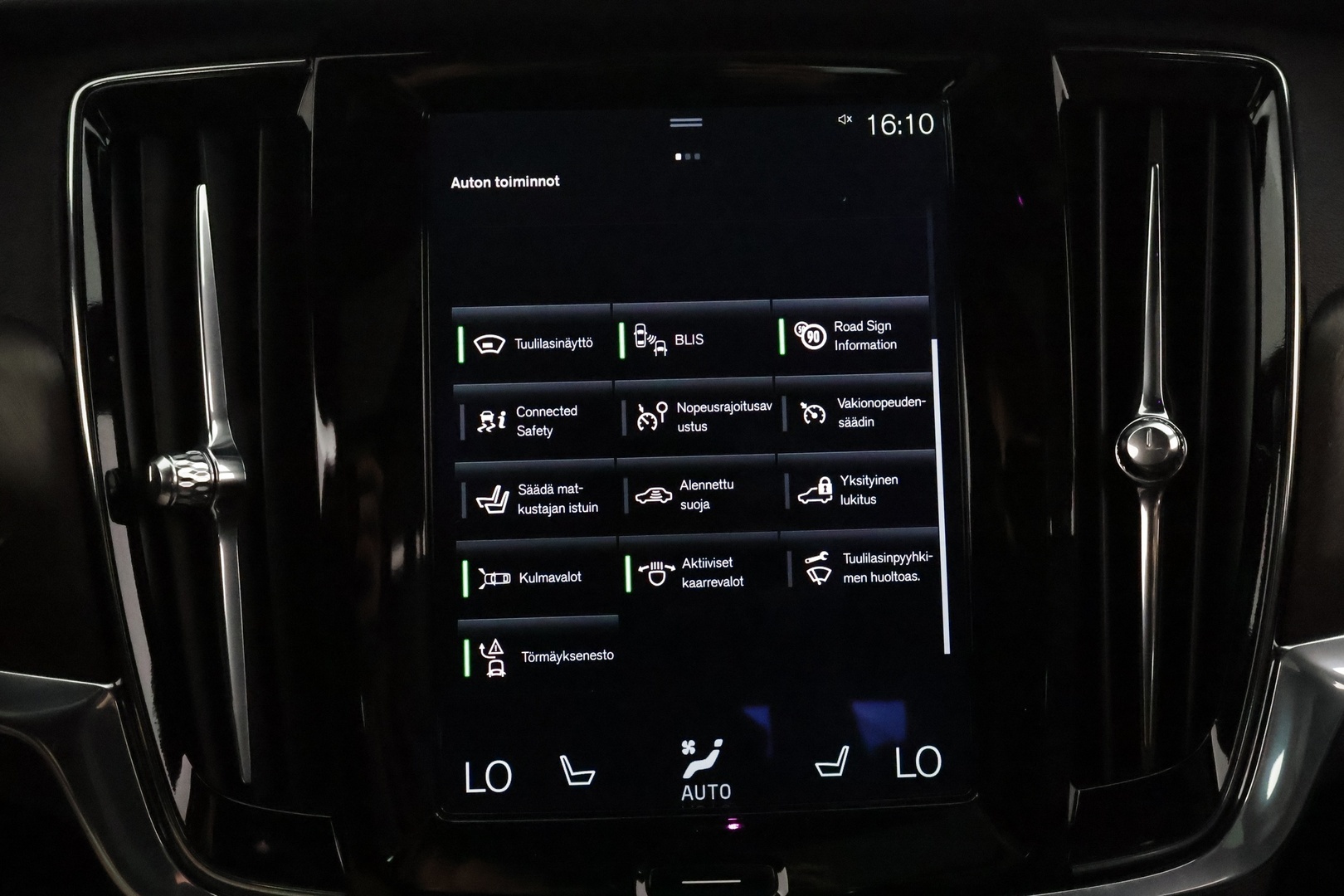 VOLVO V90 Cross Country 2018