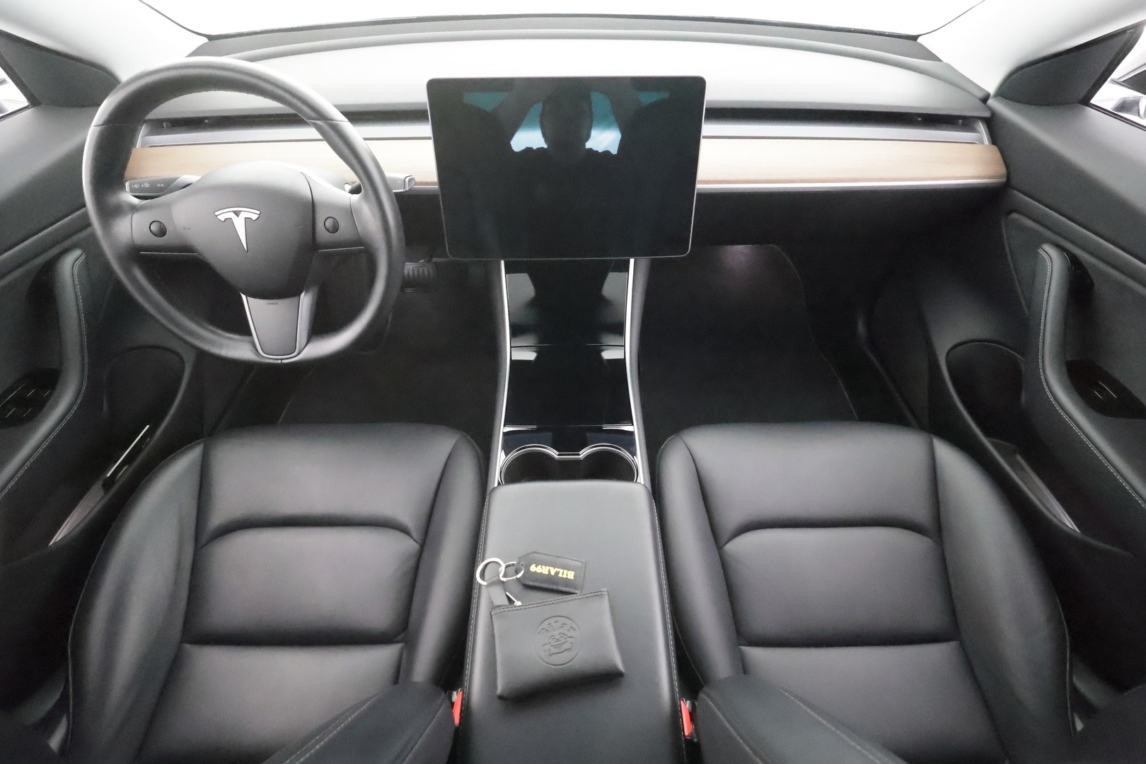 TESLA Model 3 2019