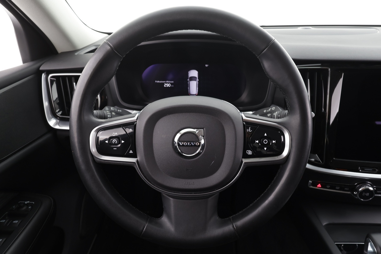 VOLVO V60 Cross Country 2023