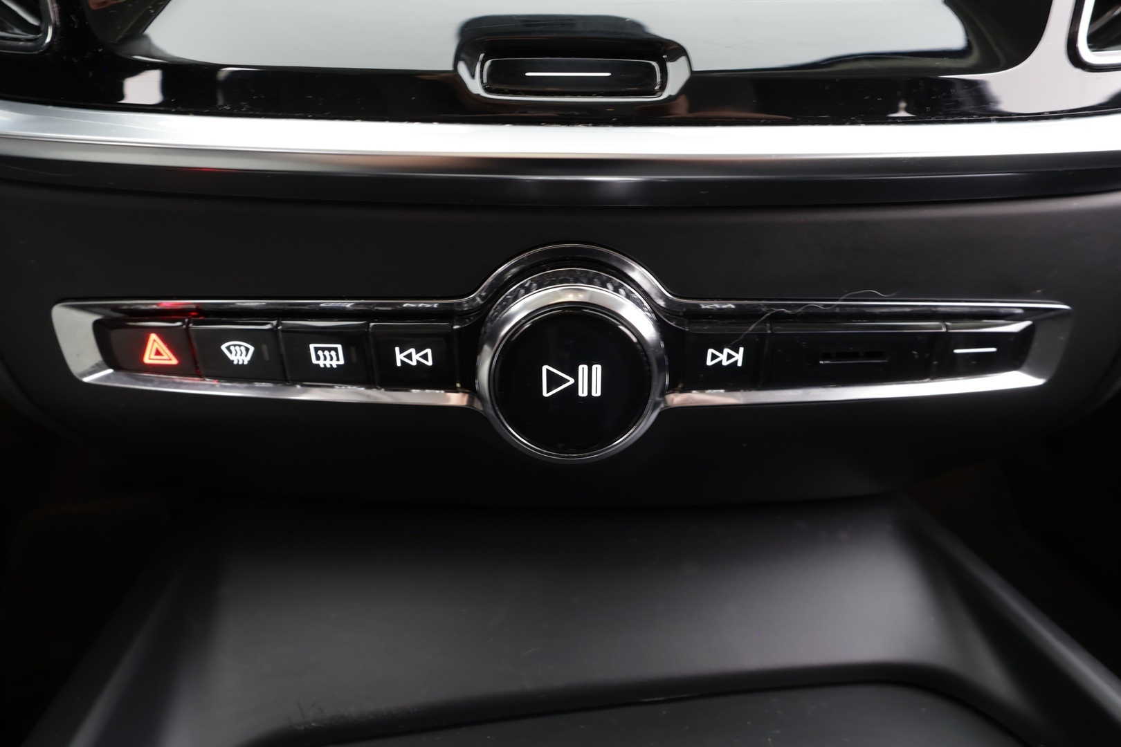 VOLVO V60 Cross Country 2023