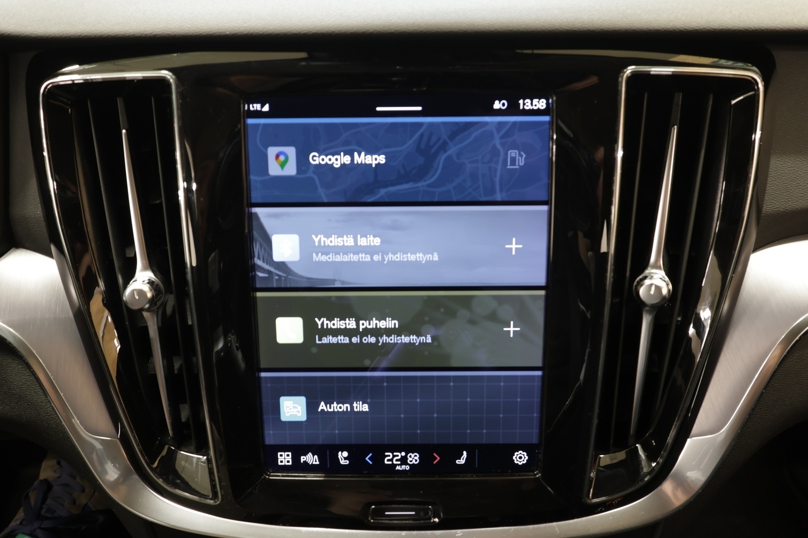 VOLVO V60 Cross Country 2023