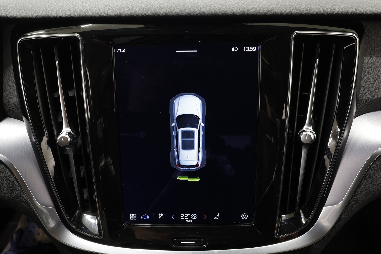 VOLVO V60 Cross Country 2023