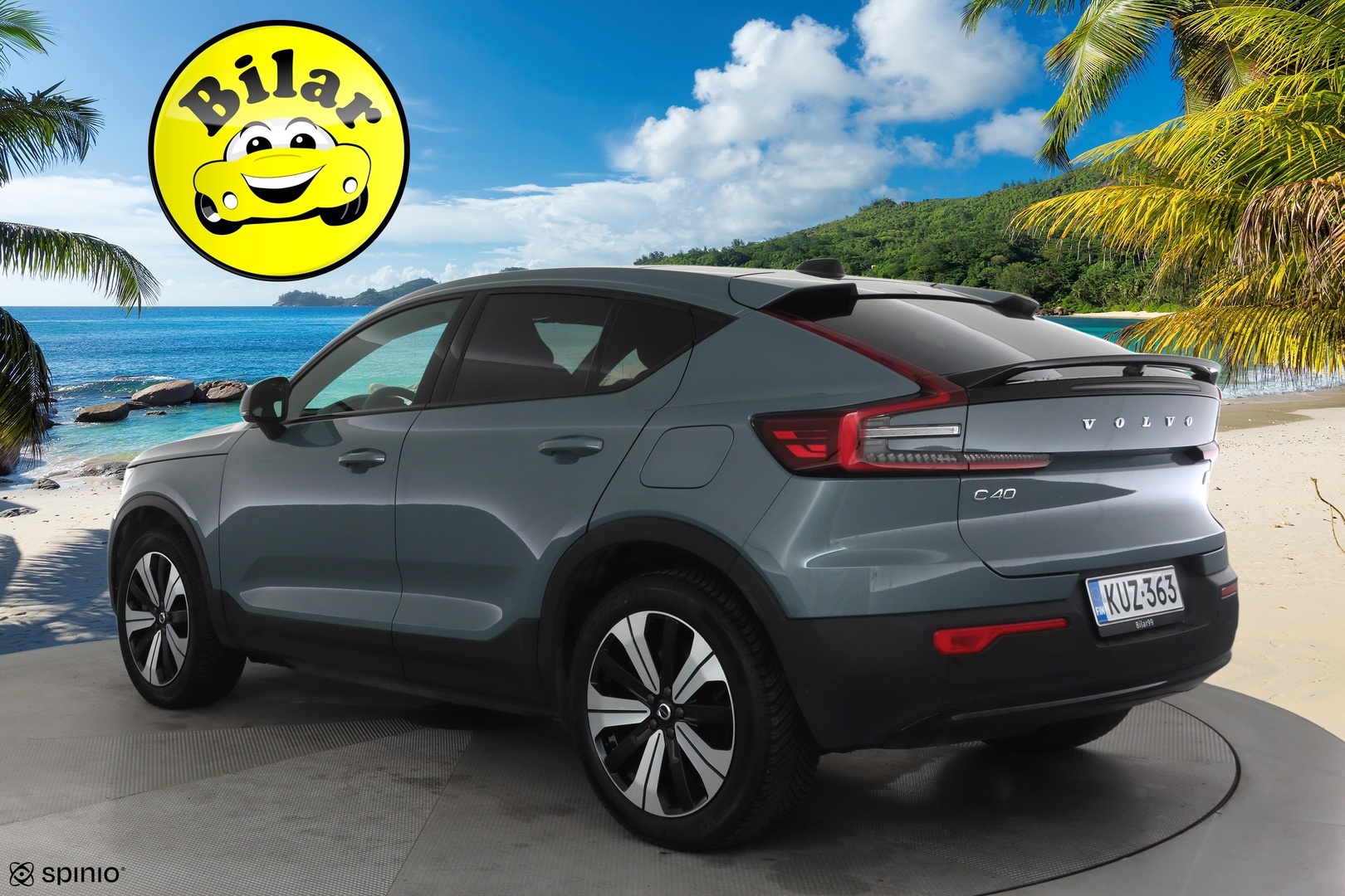 VOLVO C40 2023
