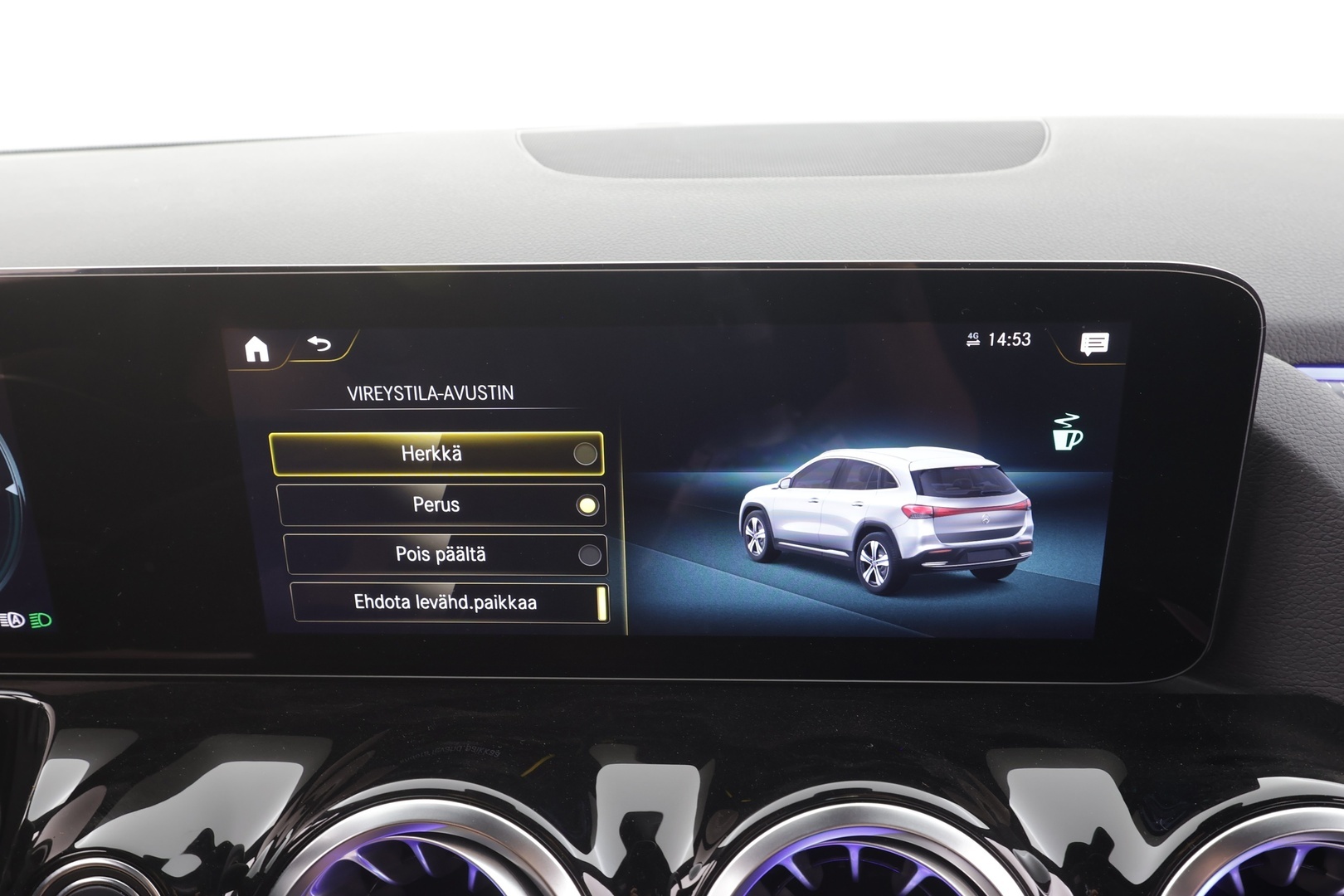 MERCEDES-BENZ EQA 2024