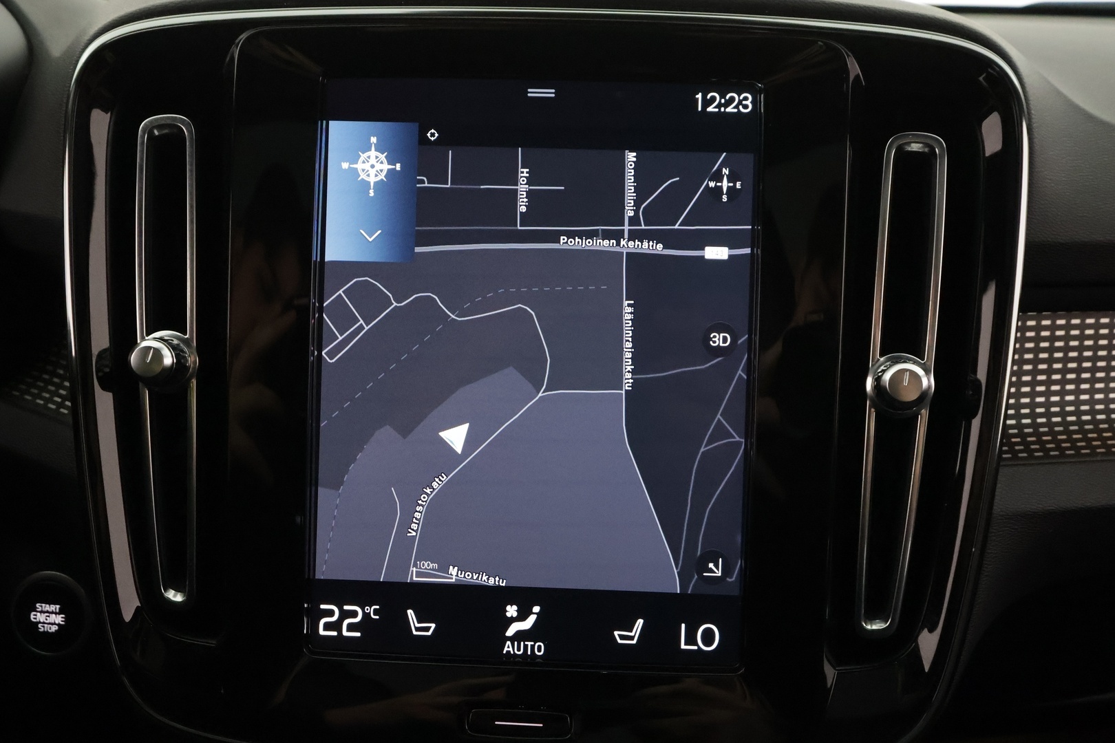 VOLVO XC40 2021