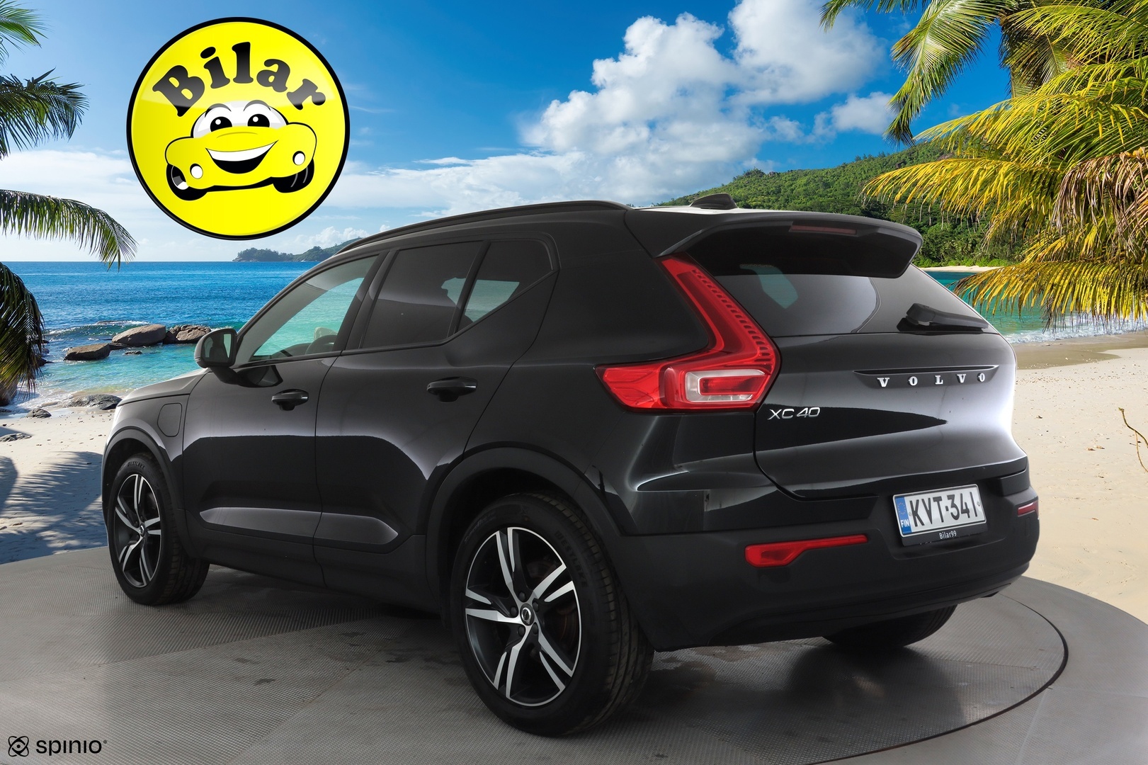VOLVO XC40 2021