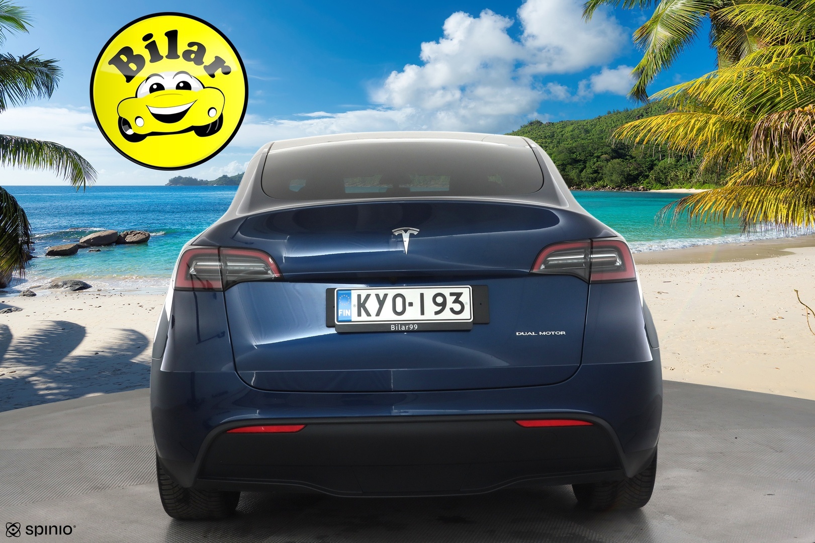 TESLA Model Y 2024