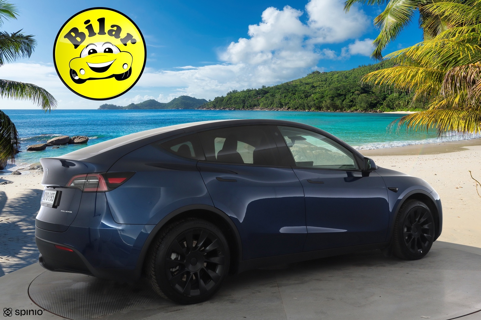 TESLA Model Y 2024