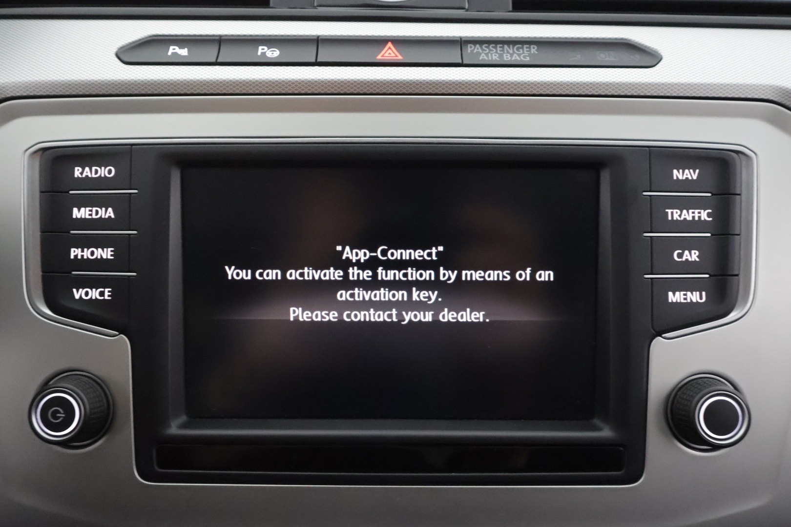 VOLKSWAGEN Passat 2016