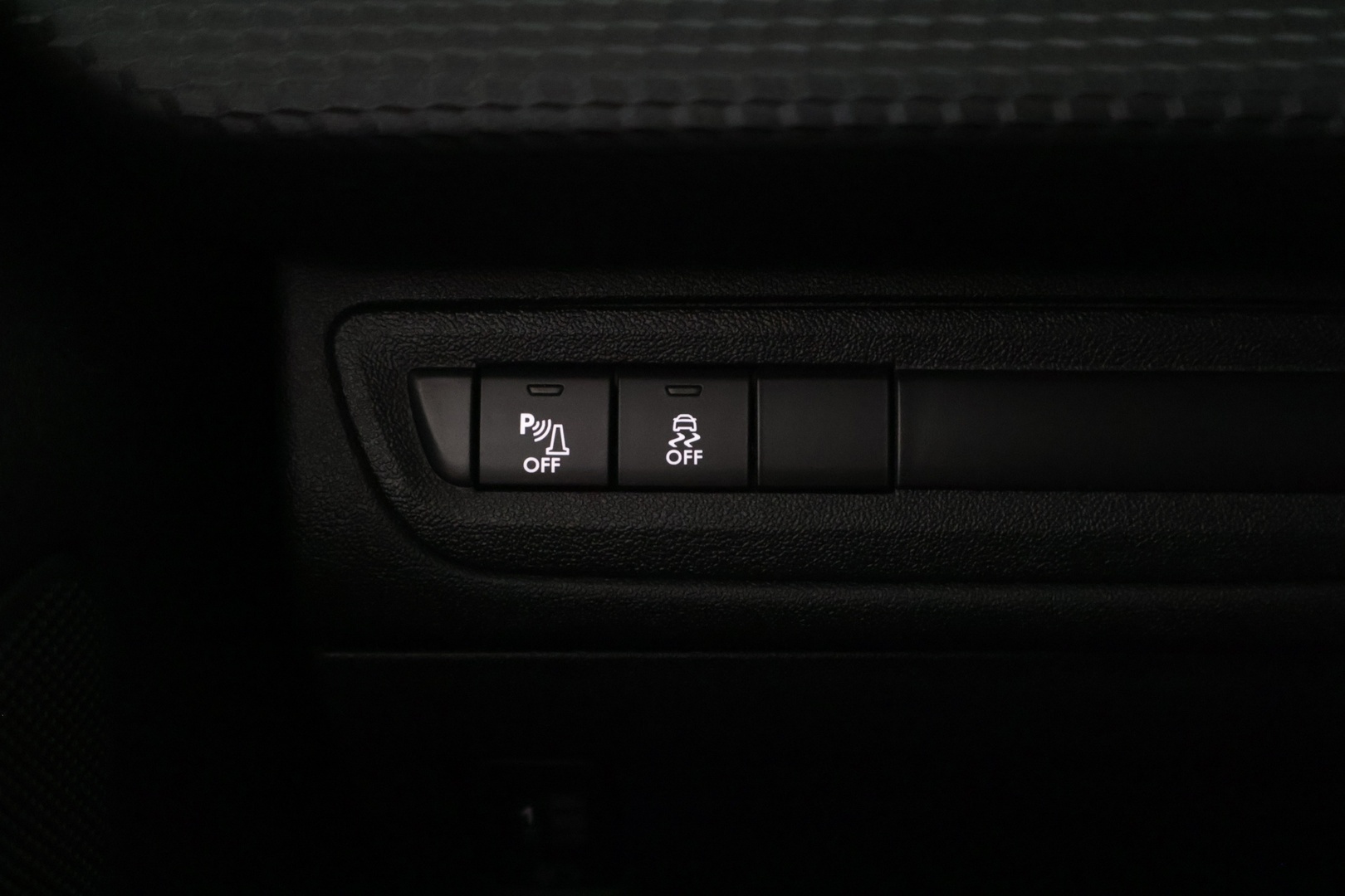 PEUGEOT 2008 2016