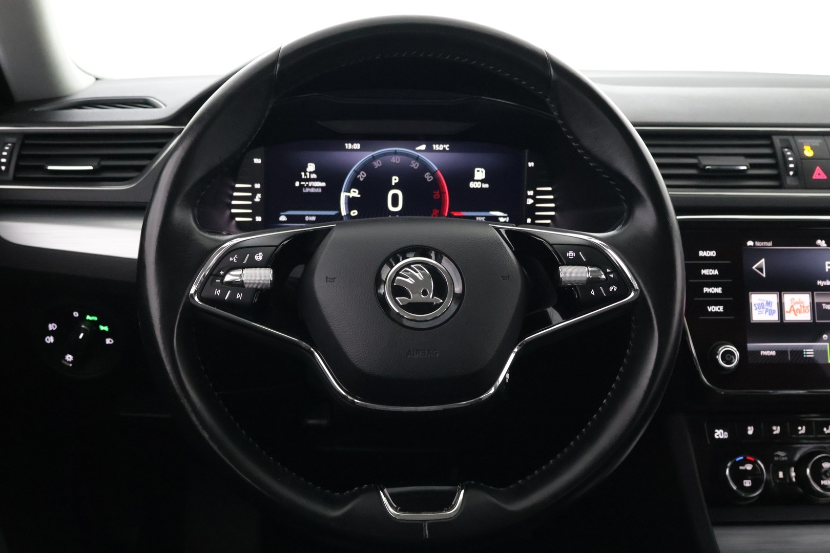 SKODA Superb 2022