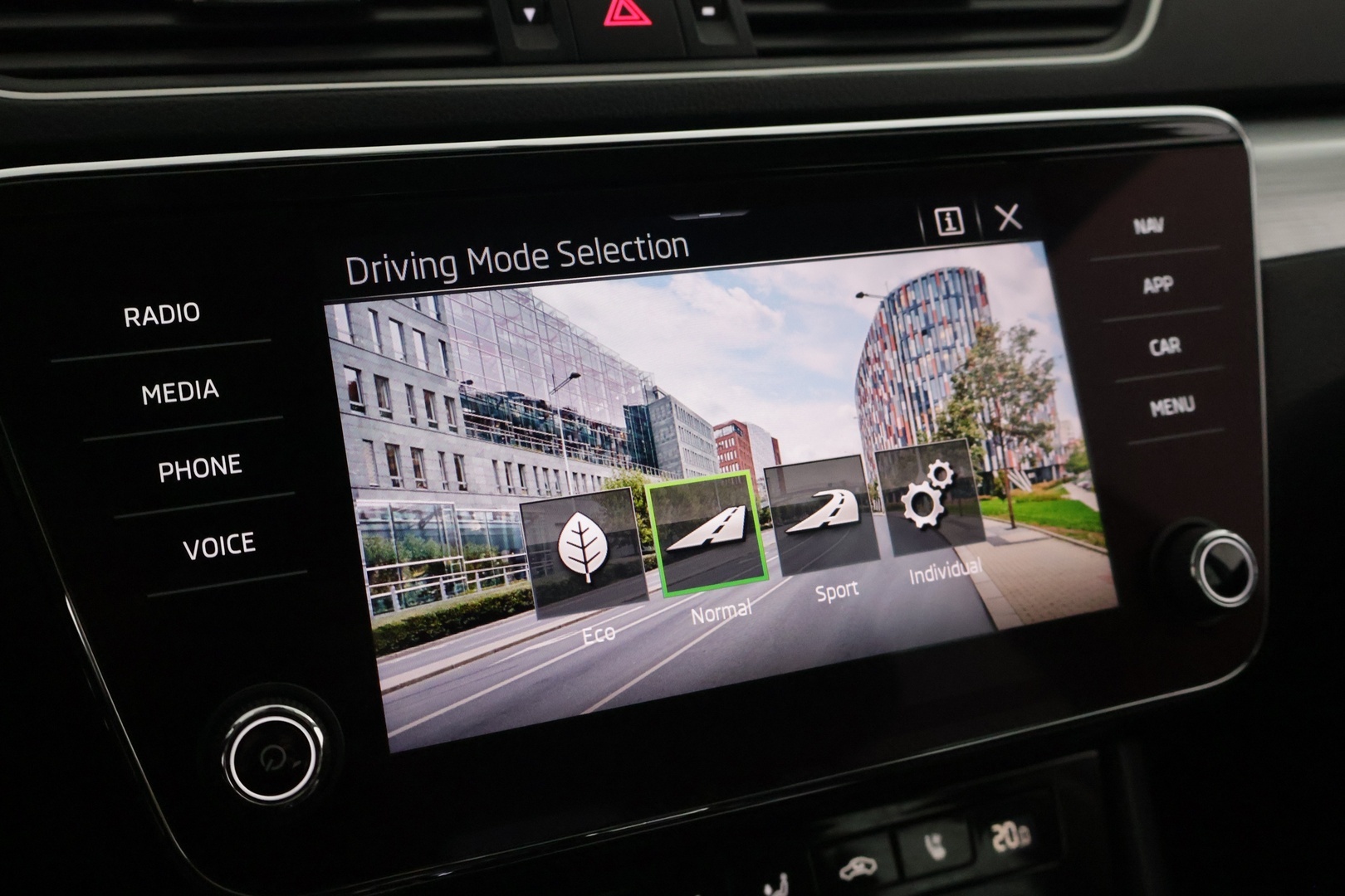 SKODA Superb 2022