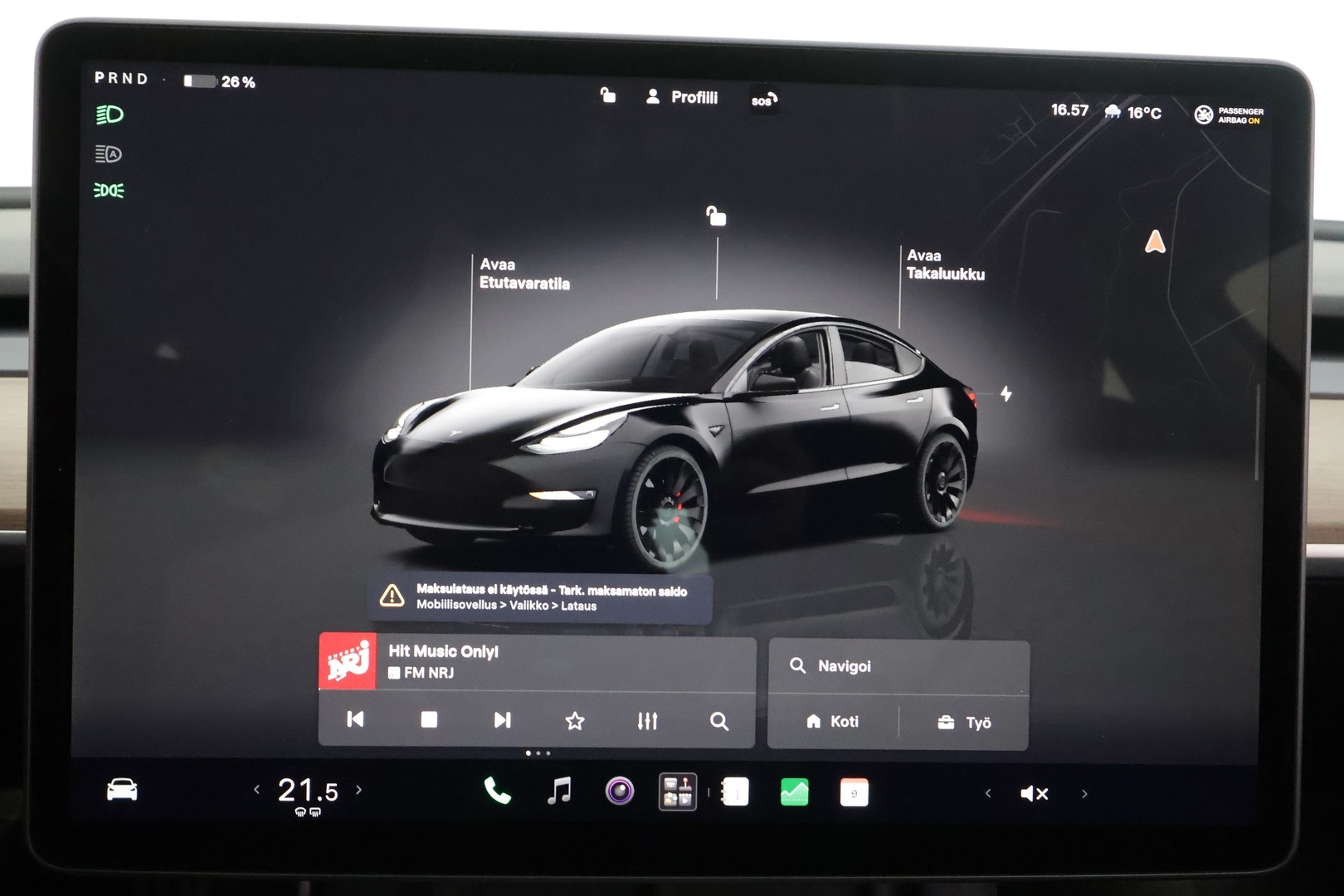 TESLA Model 3 2022