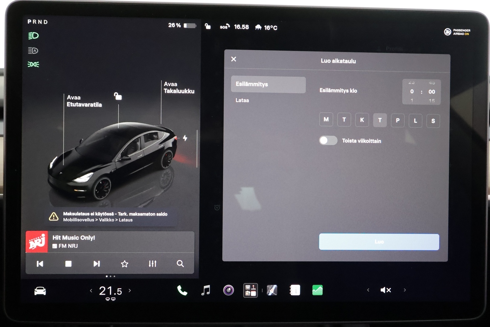 TESLA Model 3 2022