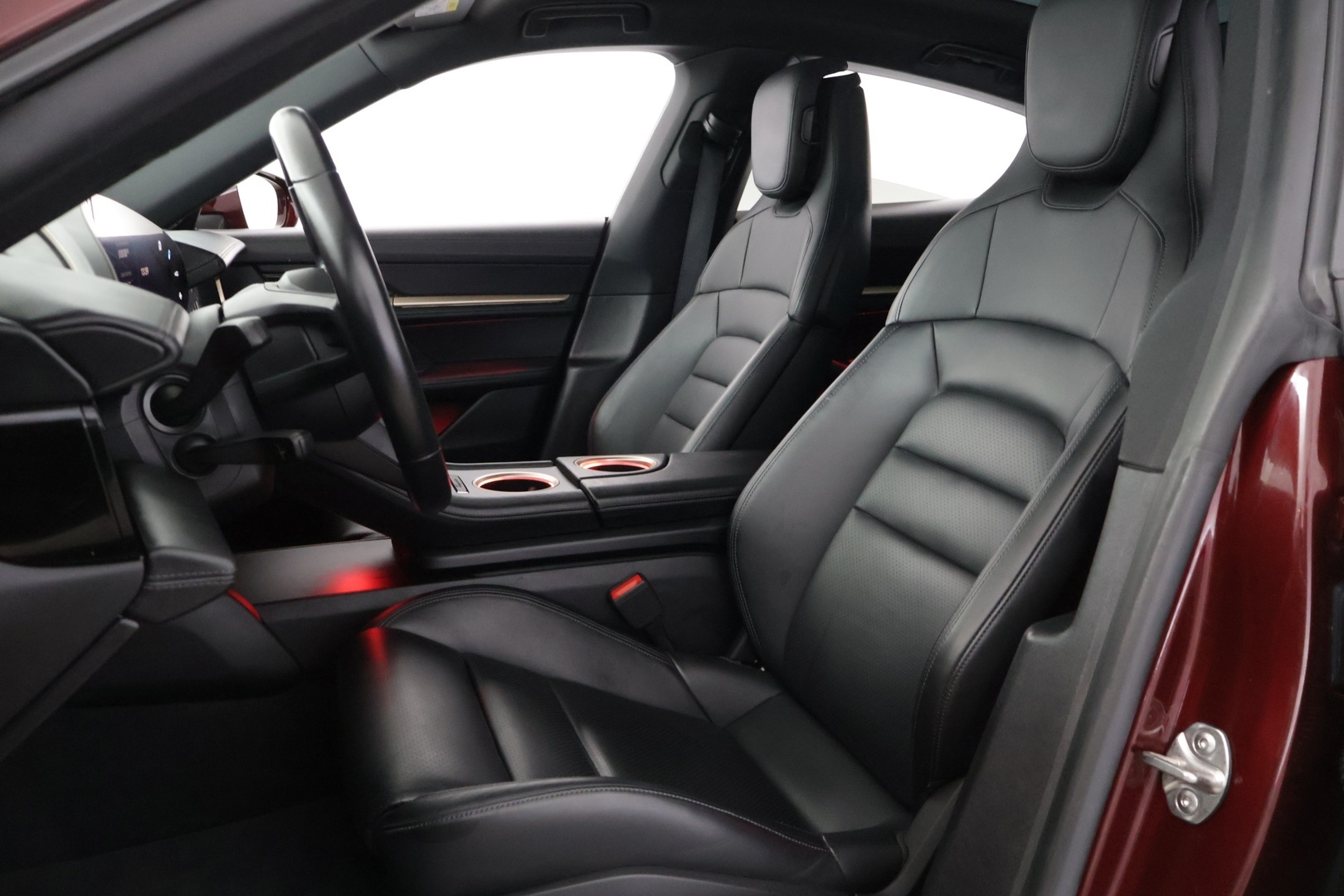 PORSCHE Taycan 2021
