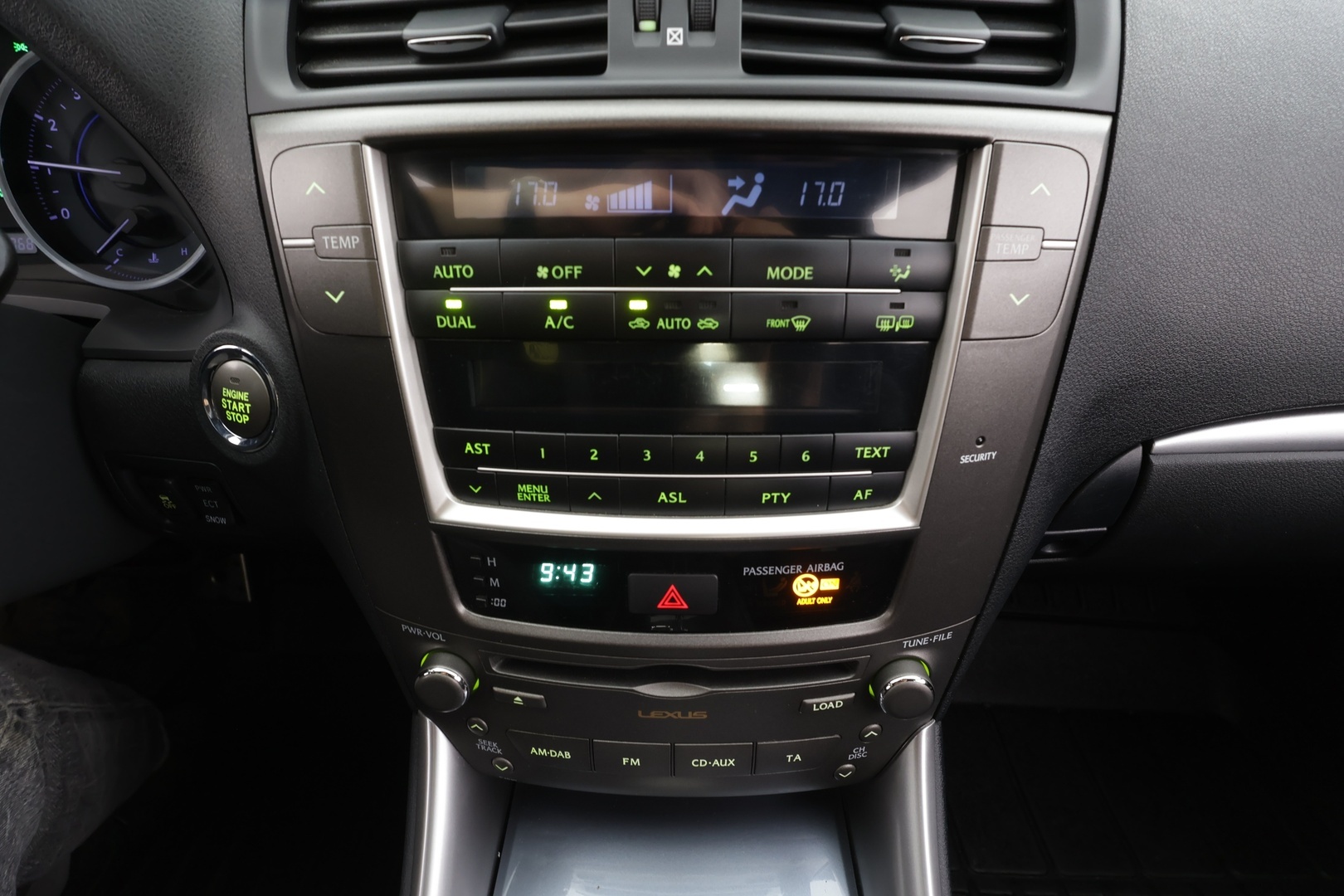 LEXUS IS 2012