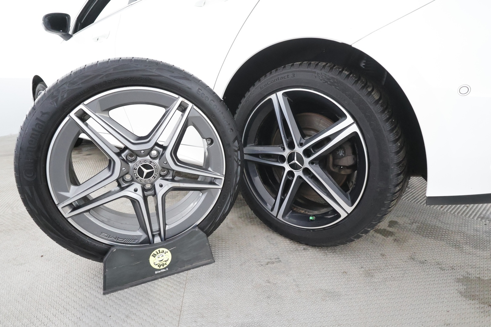 MERCEDES-BENZ A 2023