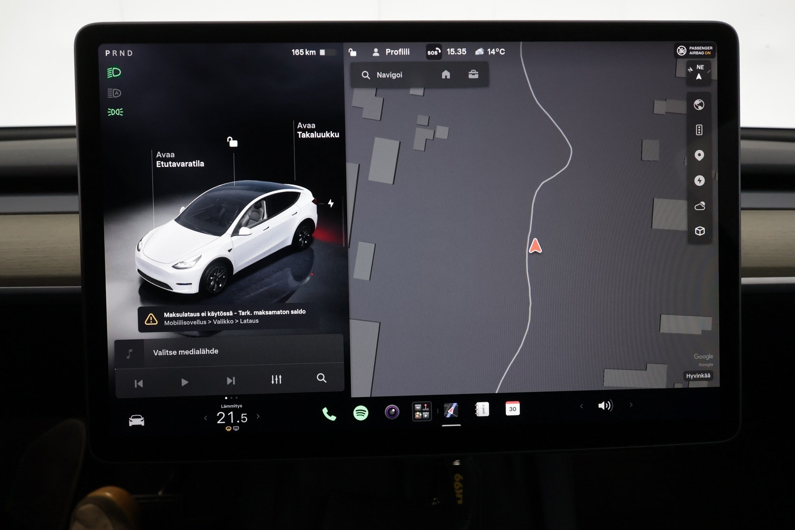 TESLA Model Y 2023