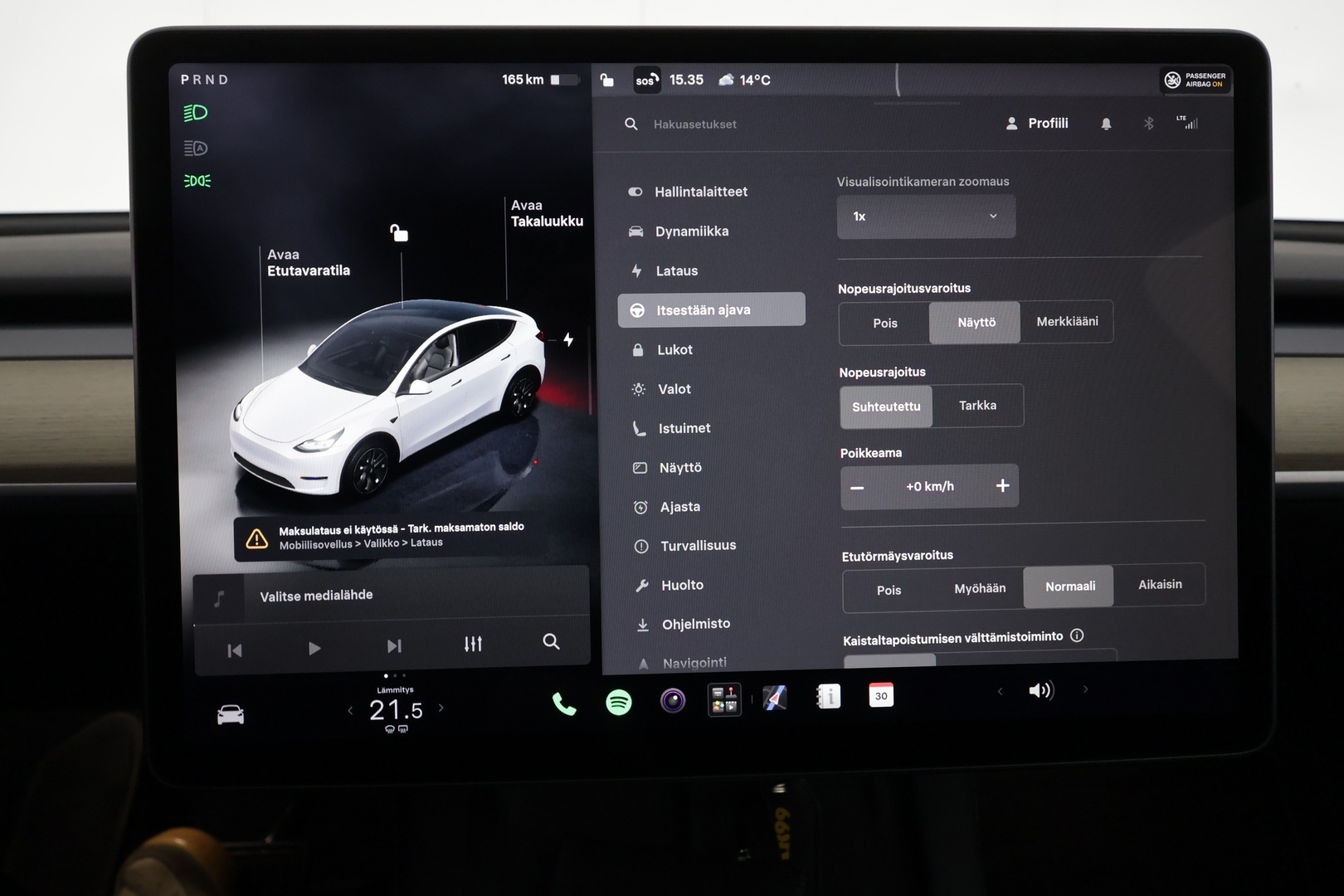TESLA Model Y 2023