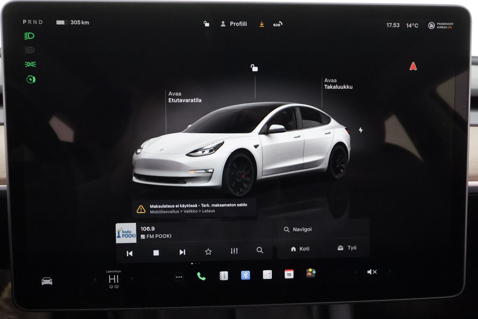 TESLA Model 3 2022