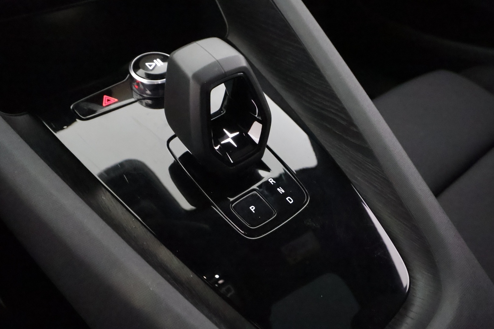 POLESTAR 2 2022