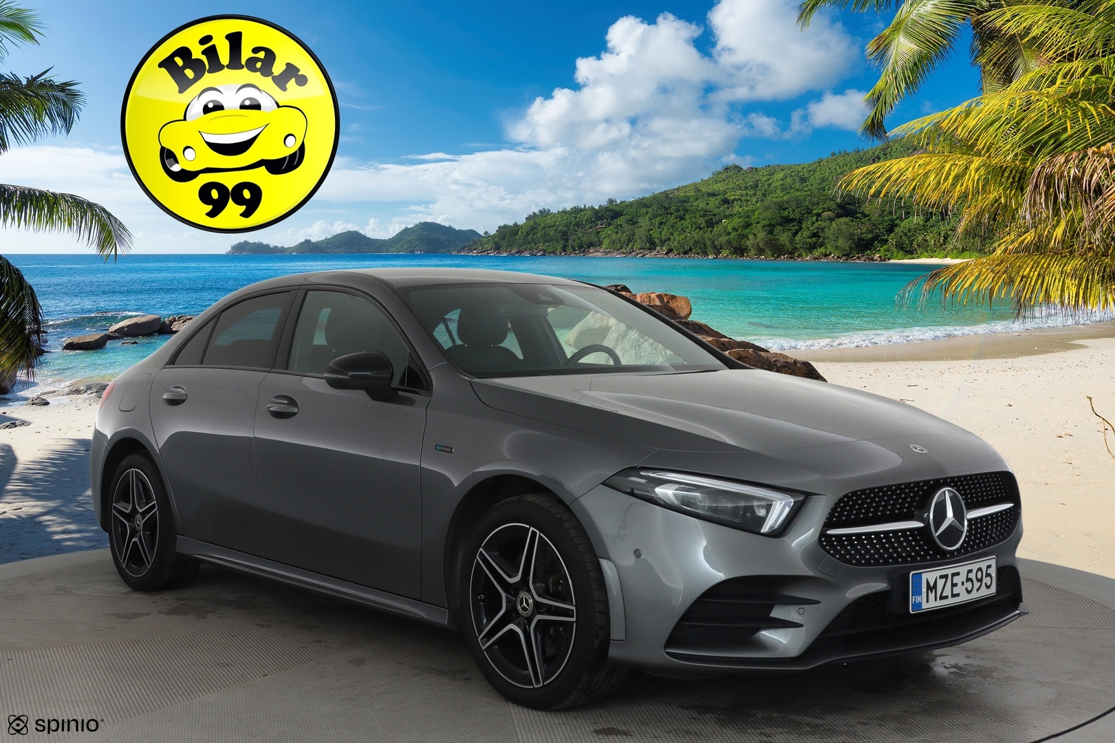 MERCEDES-BENZ A 2021