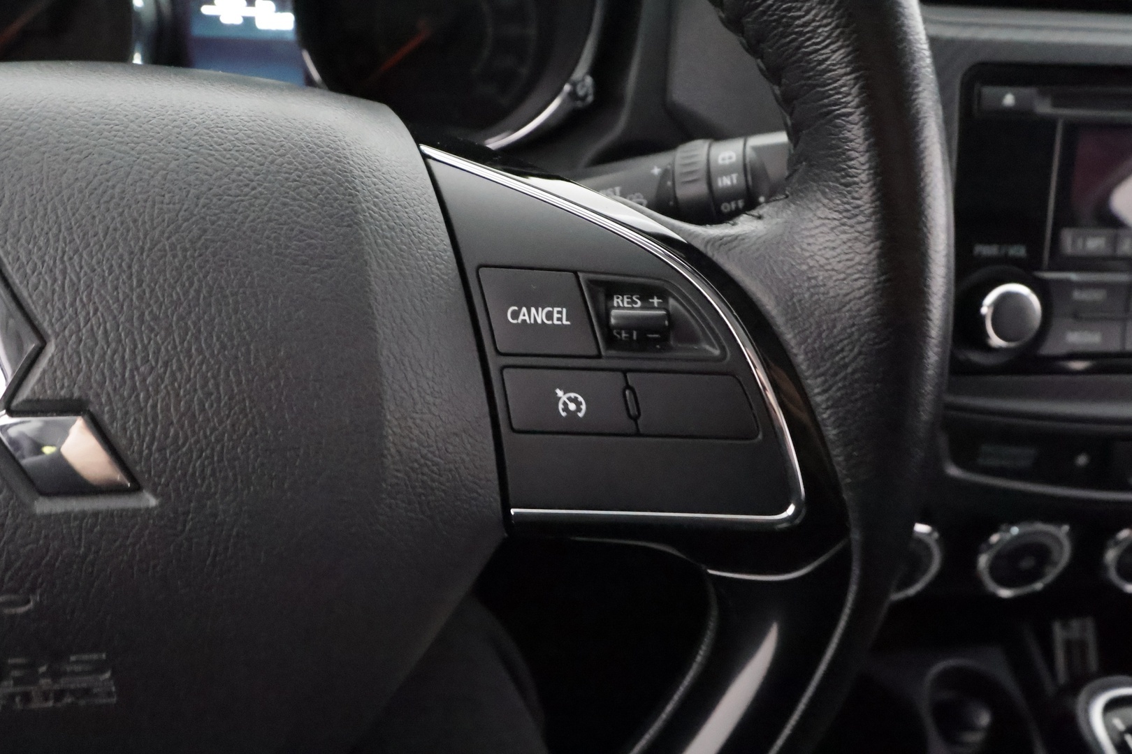 MITSUBISHI ASX 2015