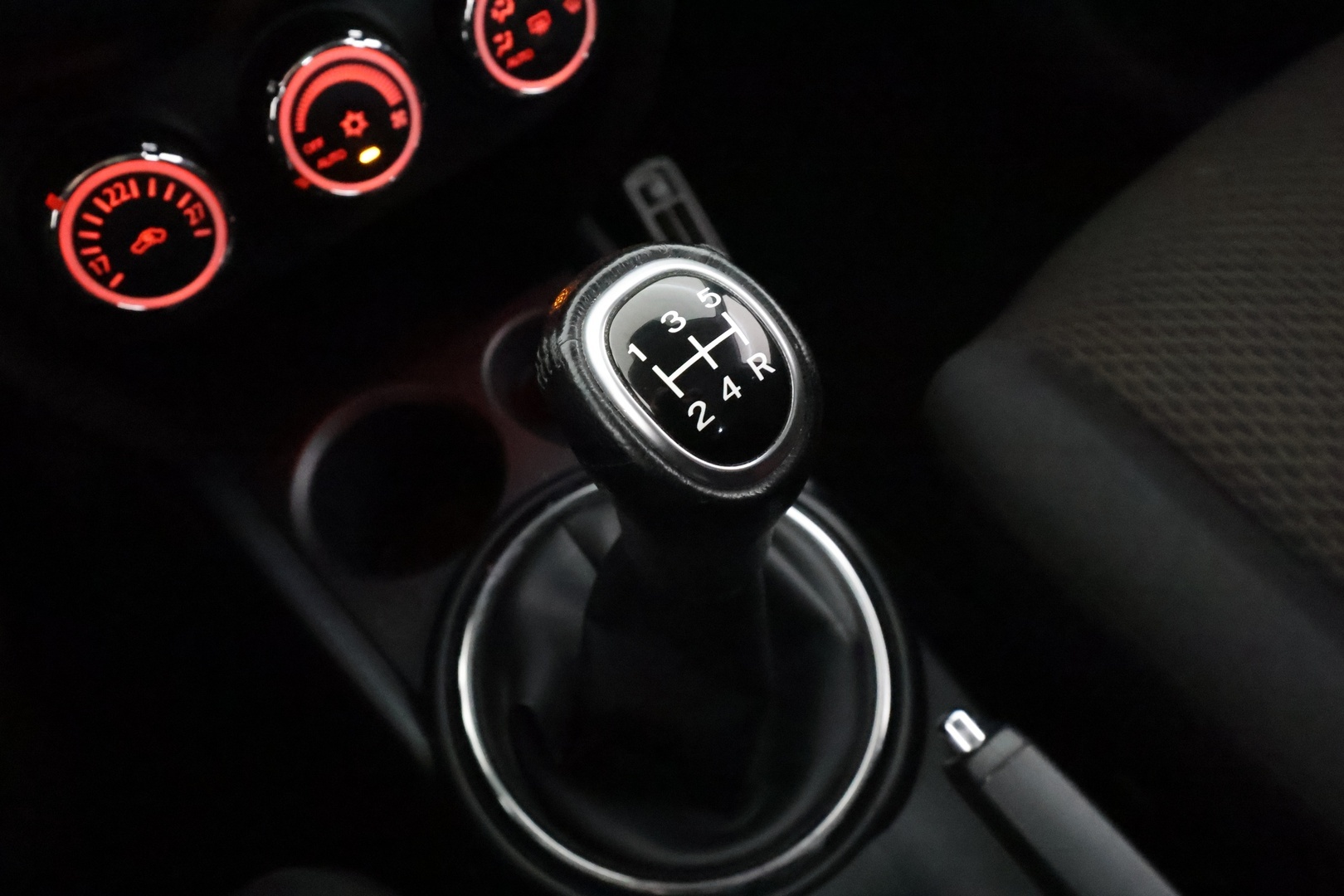 MITSUBISHI ASX 2015