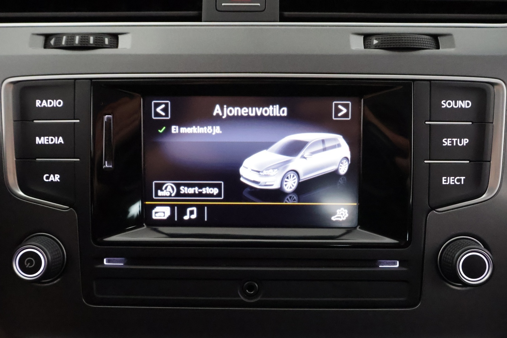 VOLKSWAGEN Golf 2016
