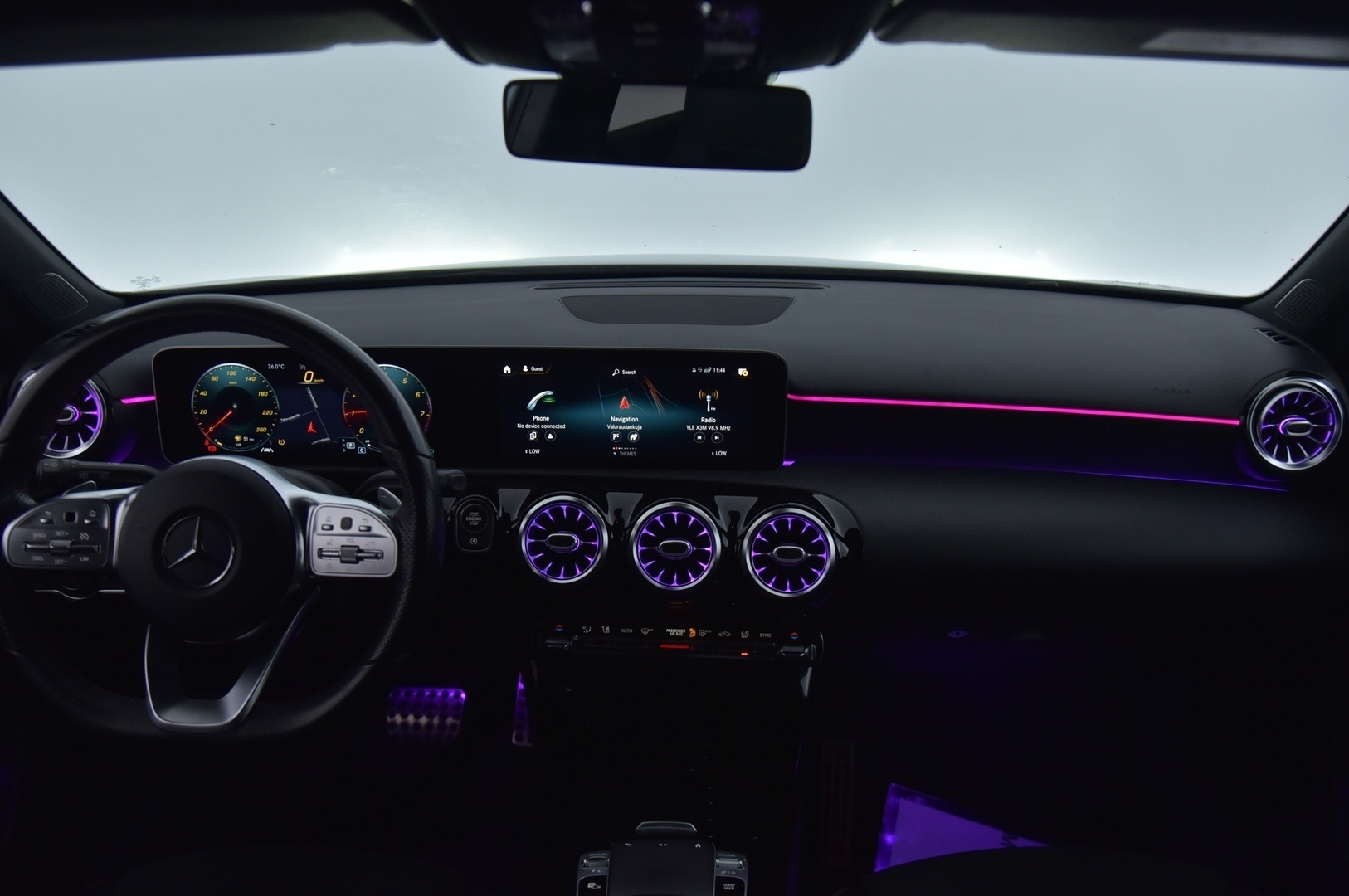 MERCEDES-BENZ A 2019