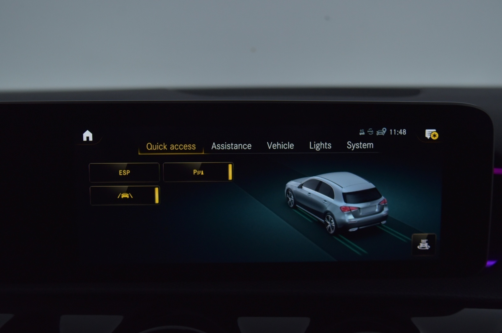 MERCEDES-BENZ A 2019