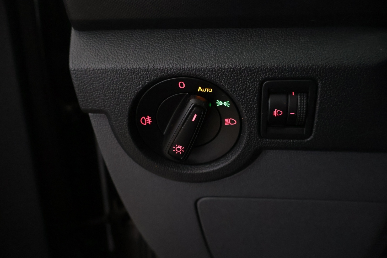 VOLKSWAGEN T-Cross 2020
