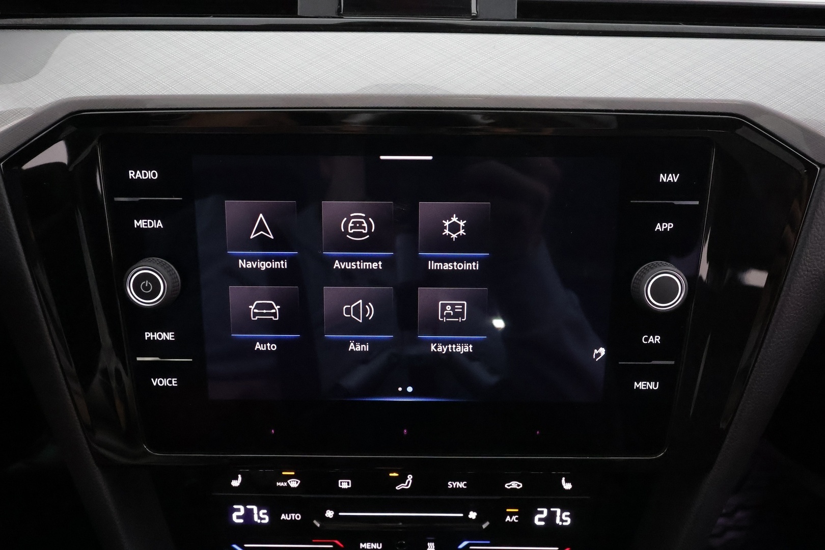 VOLKSWAGEN Passat 2021