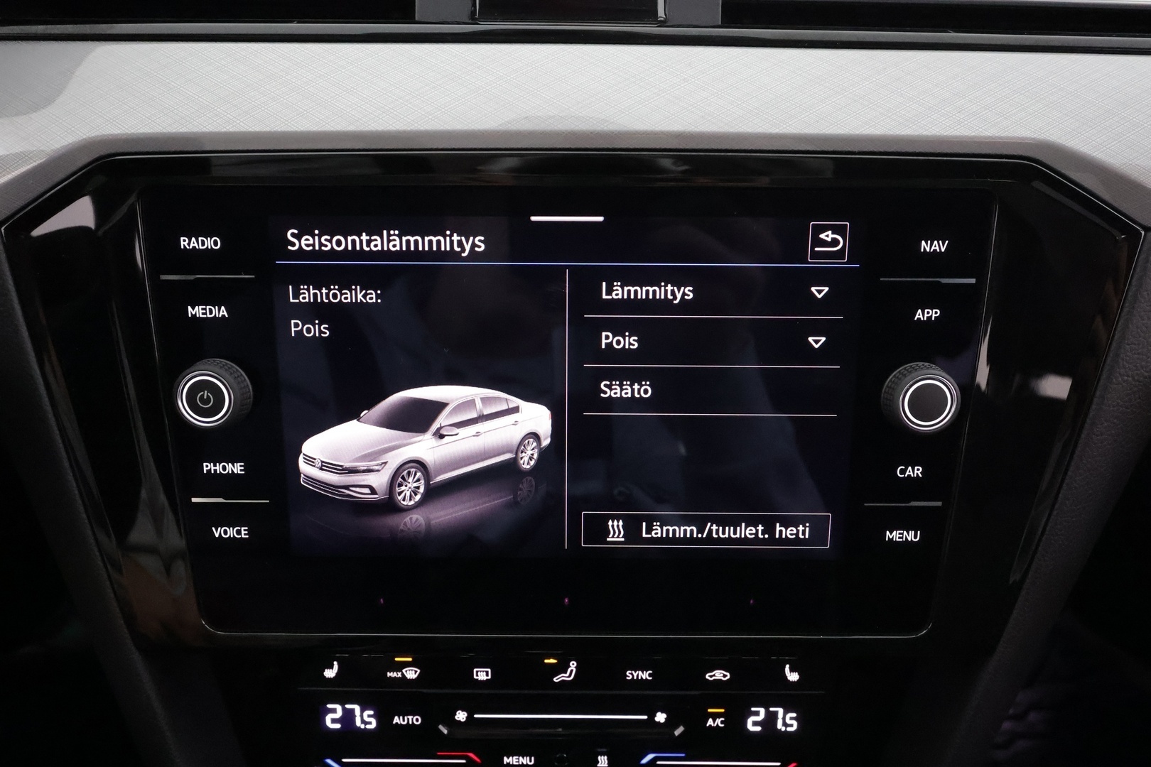 VOLKSWAGEN Passat 2021