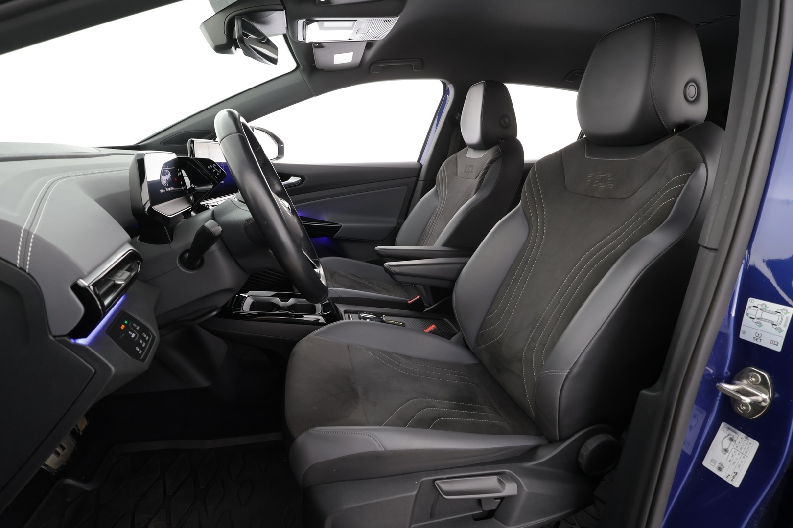 VOLKSWAGEN ID.4 2023