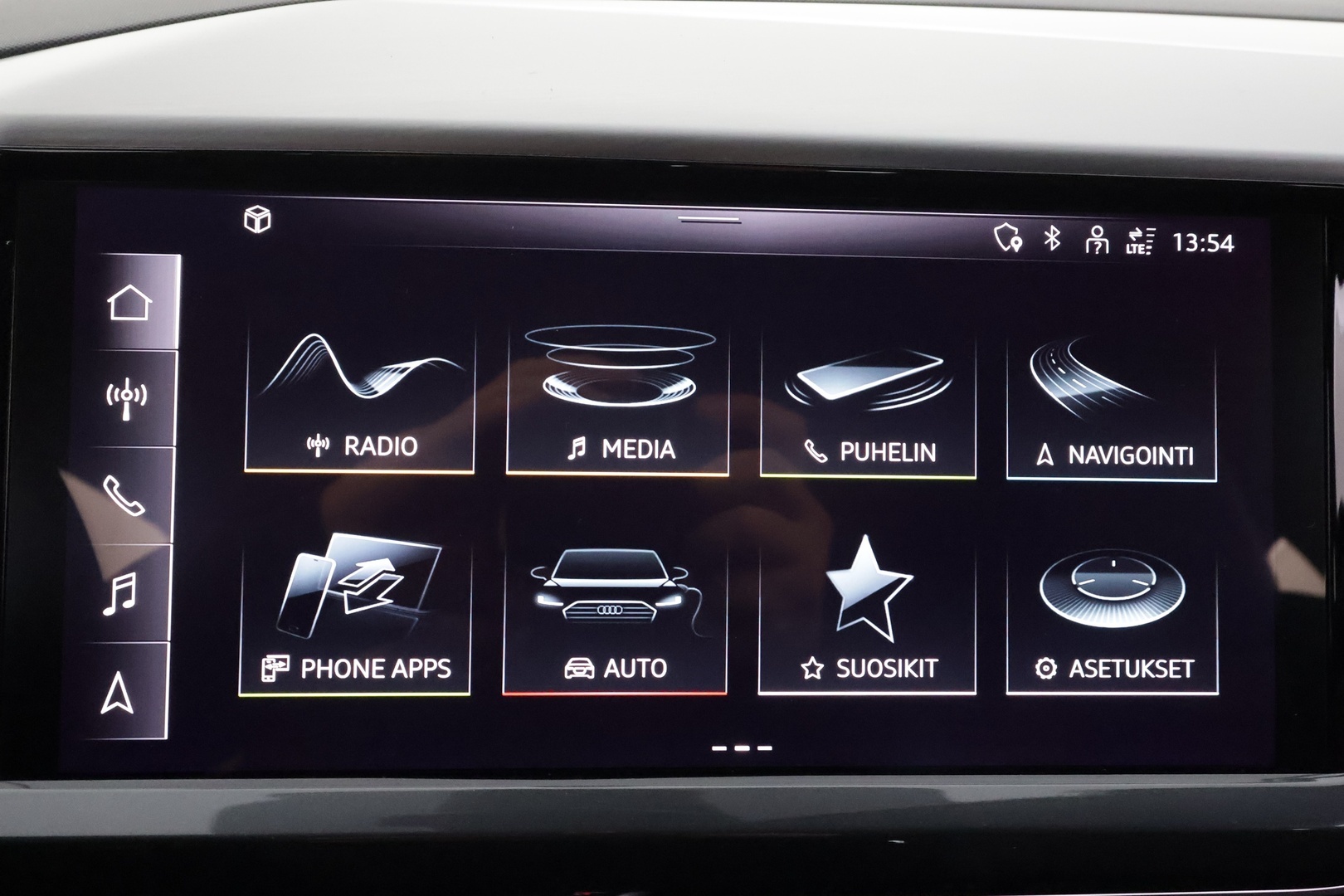 AUDI Q4 e-tron 2023
