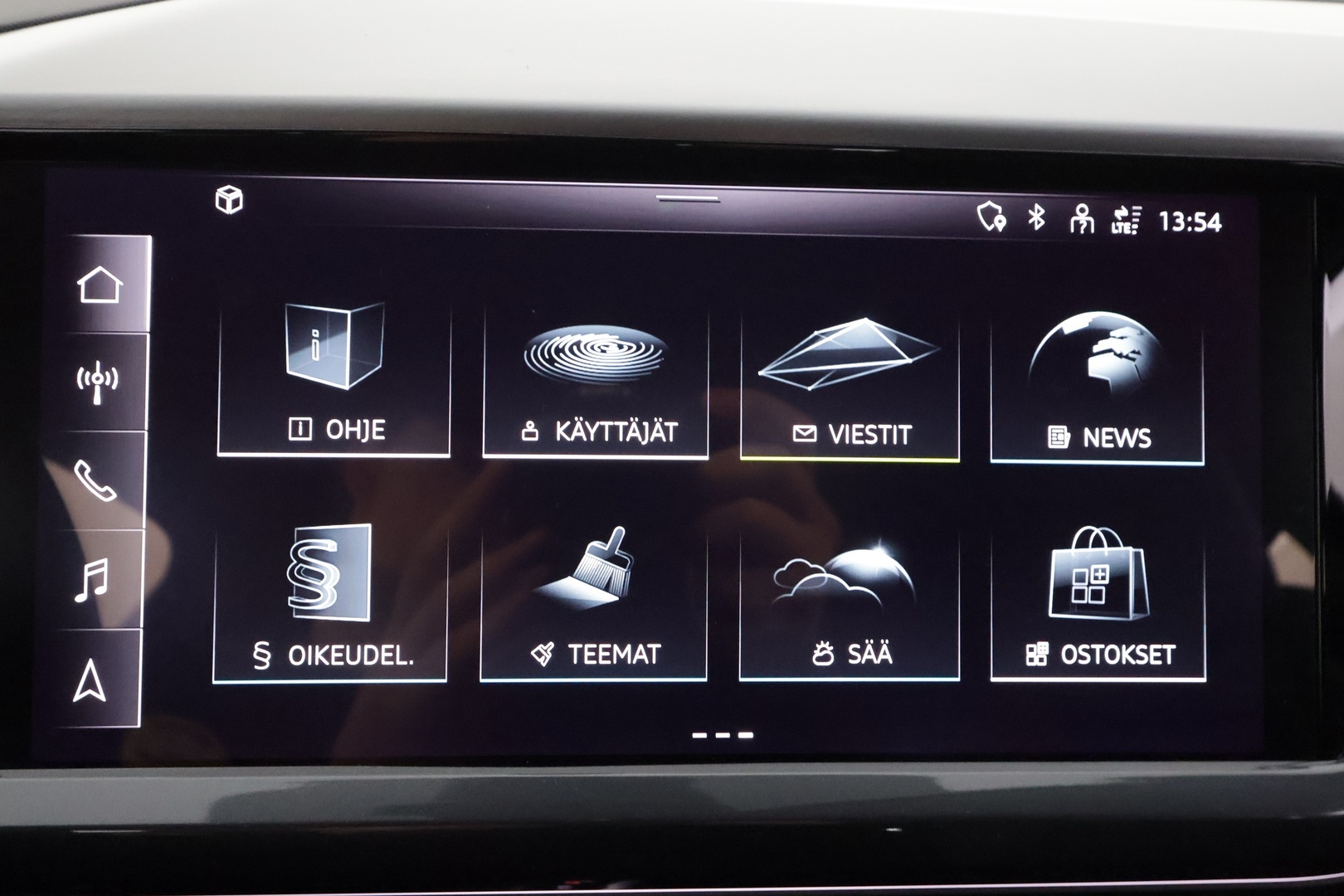 AUDI Q4 e-tron 2023