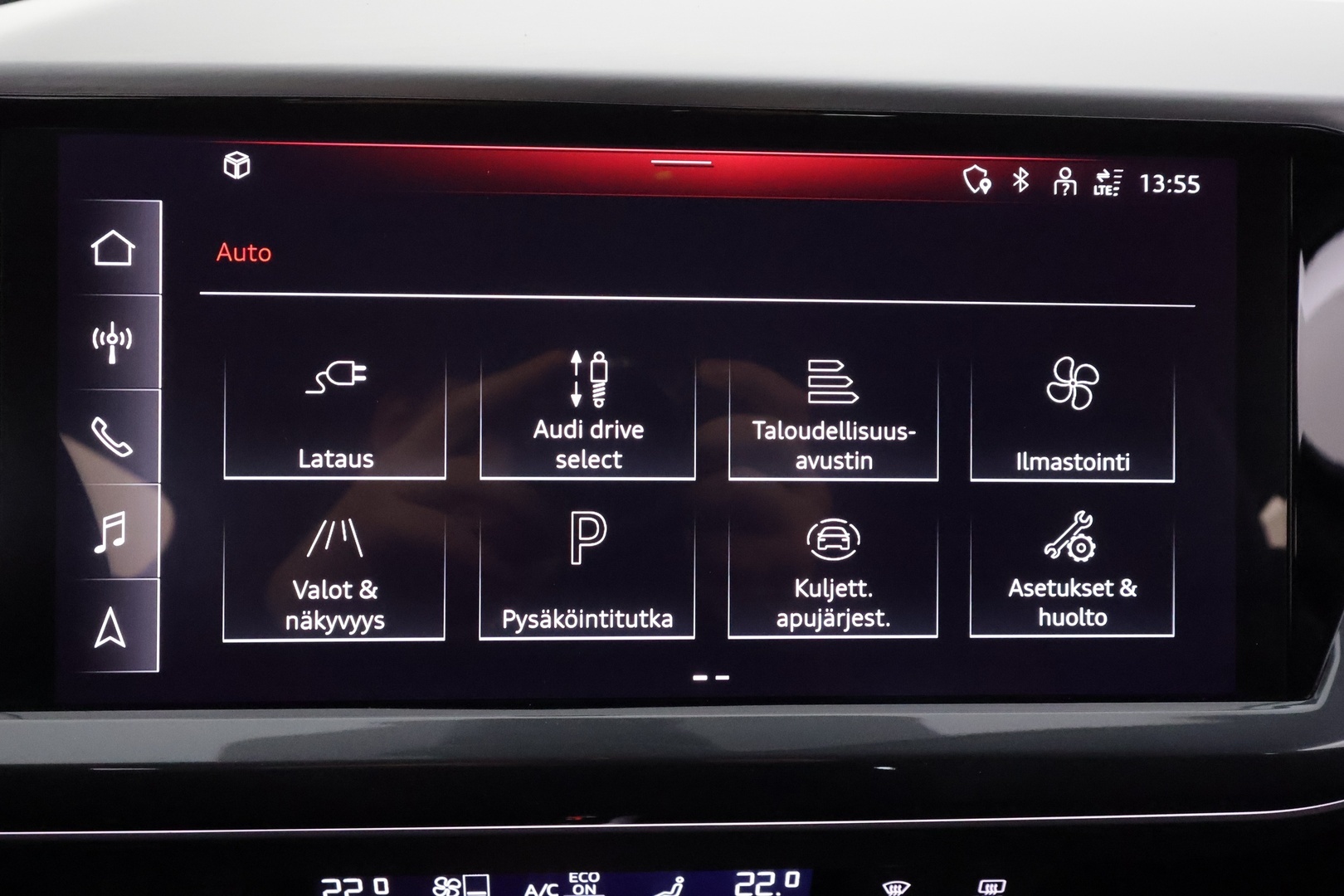 AUDI Q4 e-tron 2023