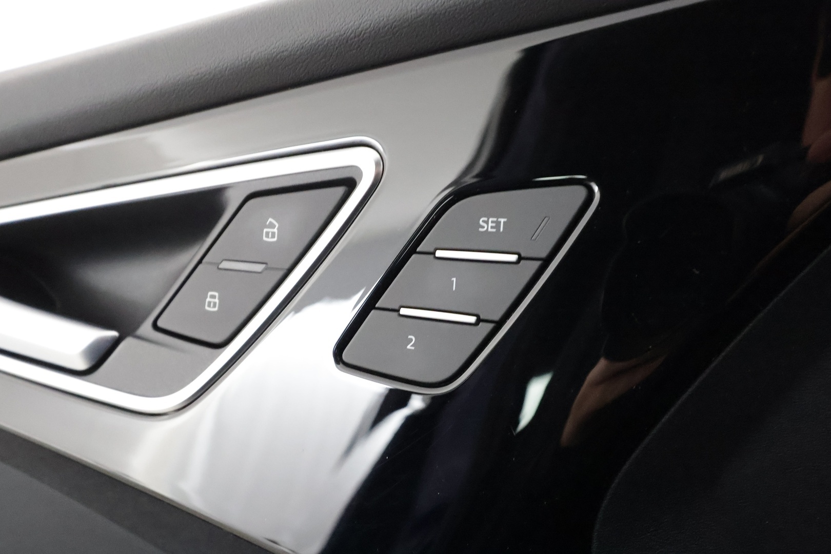 AUDI Q4 e-tron 2023