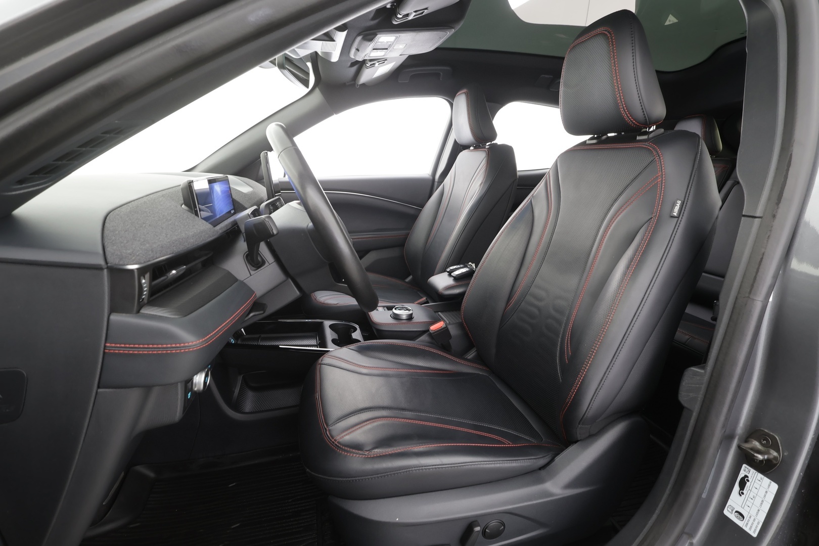 FORD Mustang Mach-E 2021
