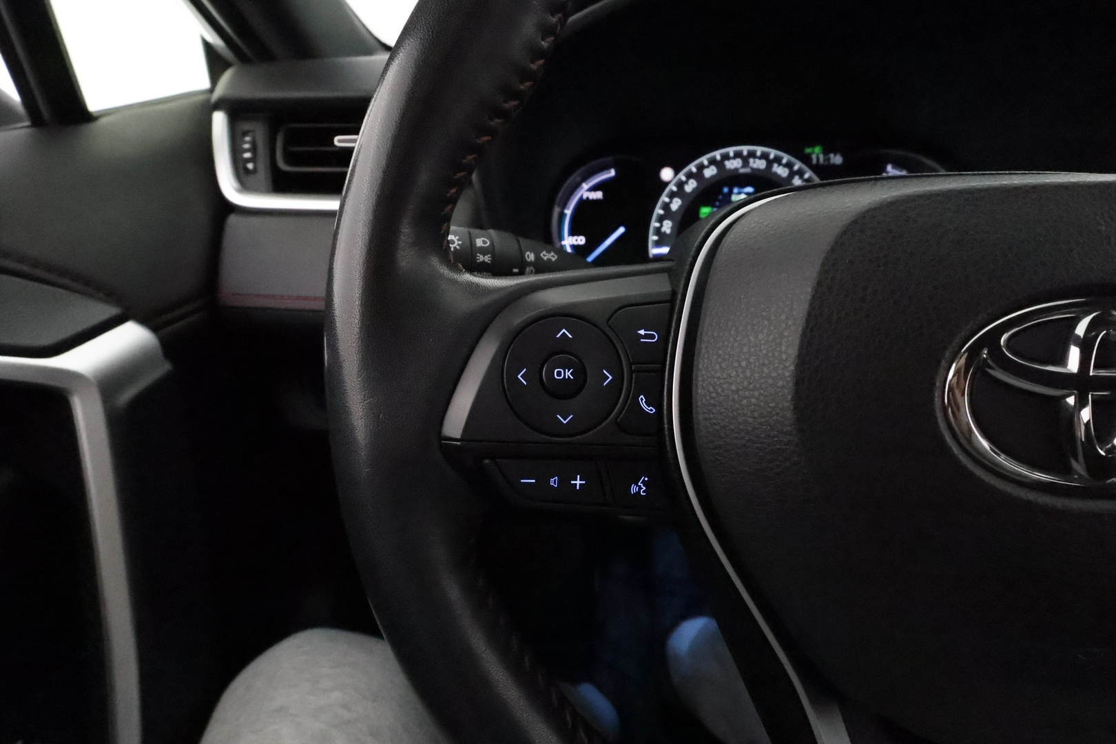 TOYOTA RAV4 PLUG-IN 2021