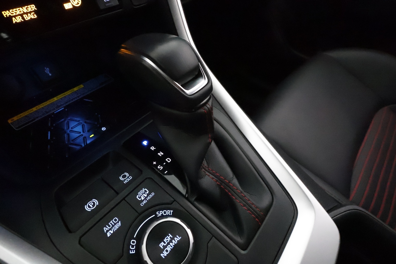 TOYOTA RAV4 PLUG-IN 2021