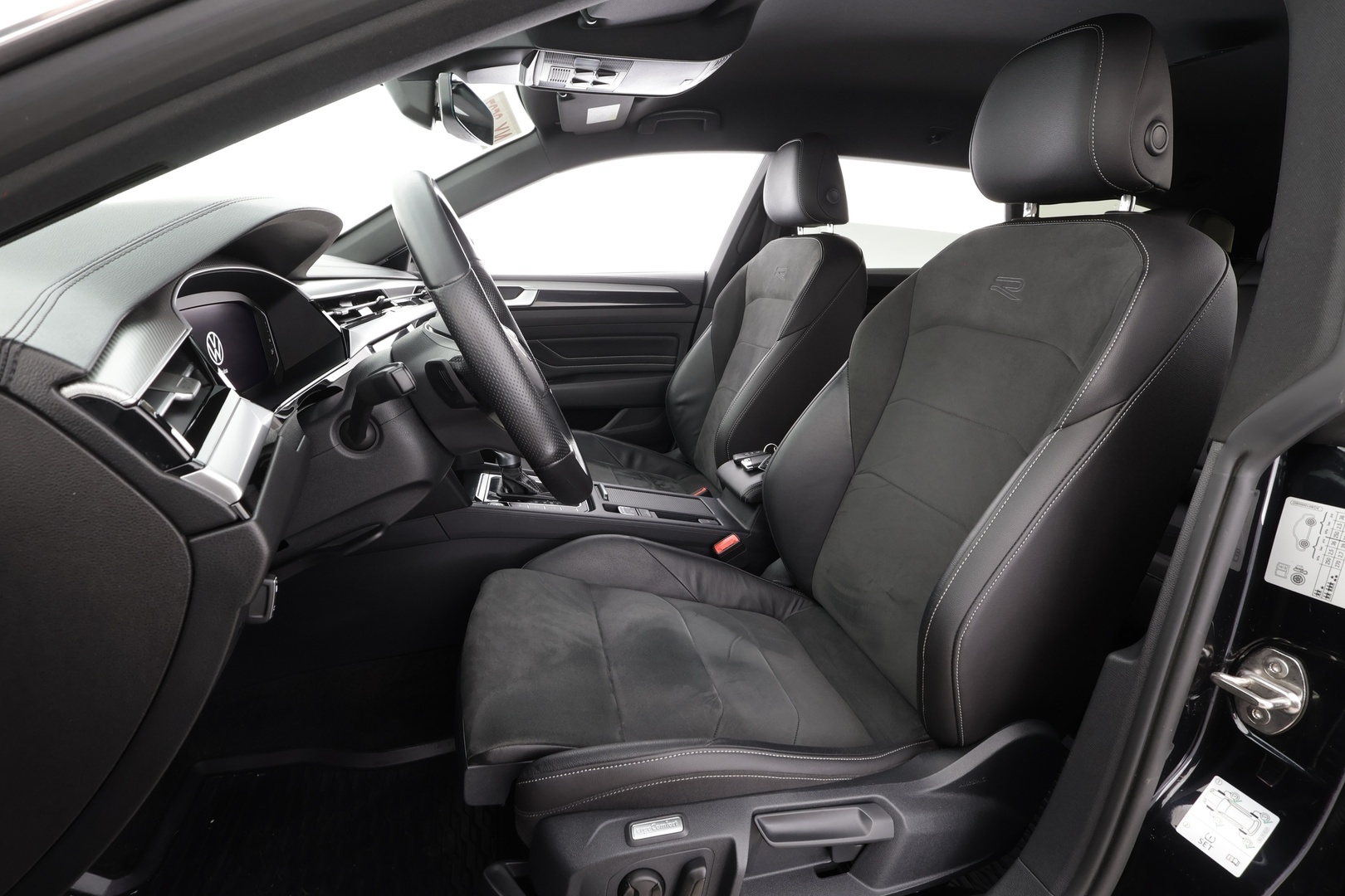 VOLKSWAGEN ARTEON 2022