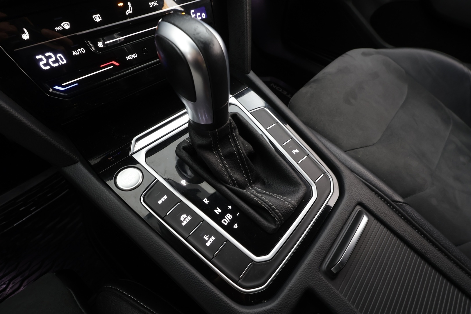 VOLKSWAGEN ARTEON 2022