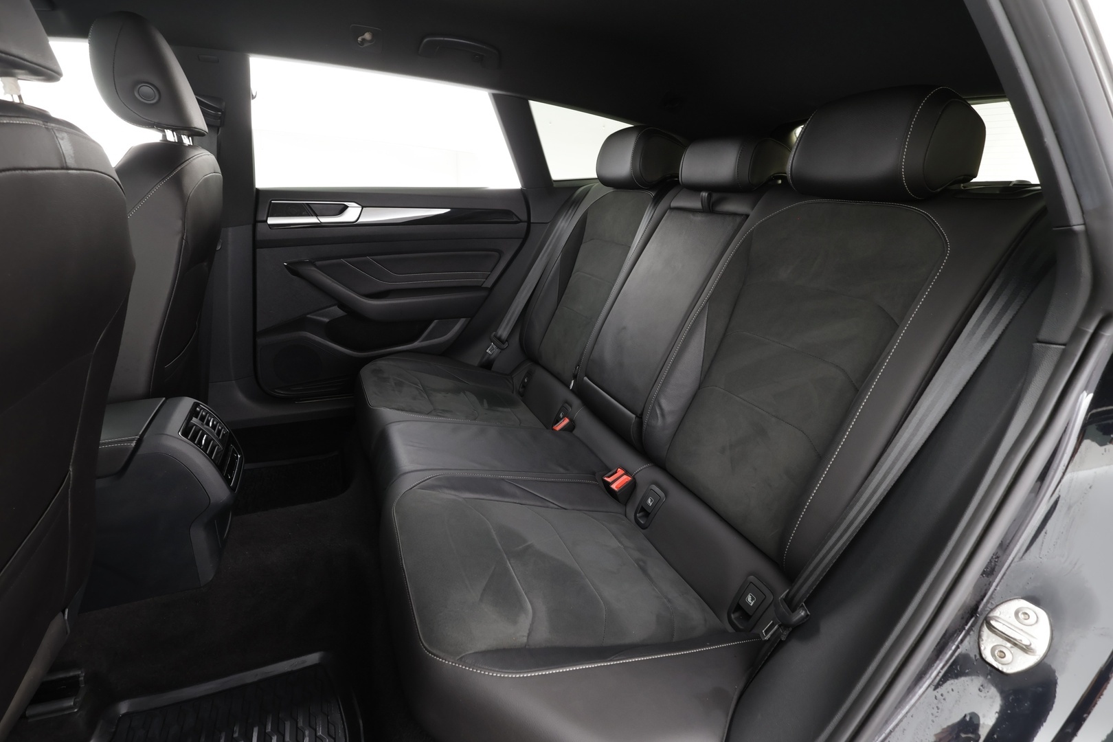 VOLKSWAGEN ARTEON 2022