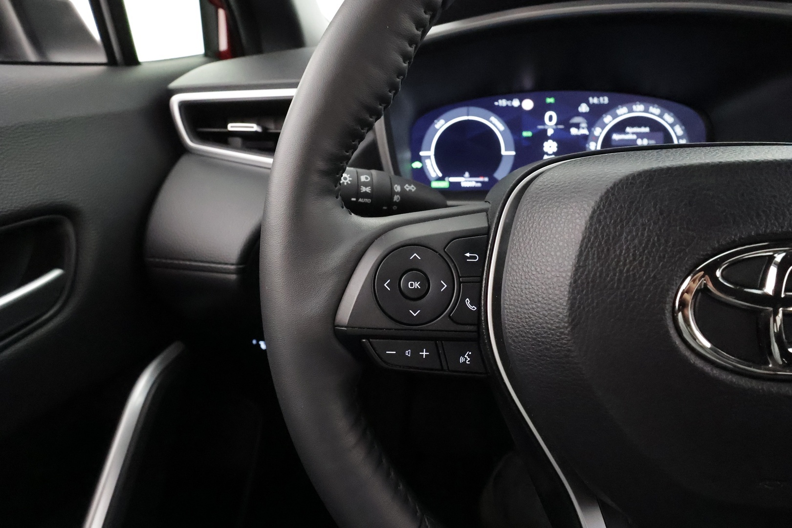 TOYOTA COROLLA CROSS 2024