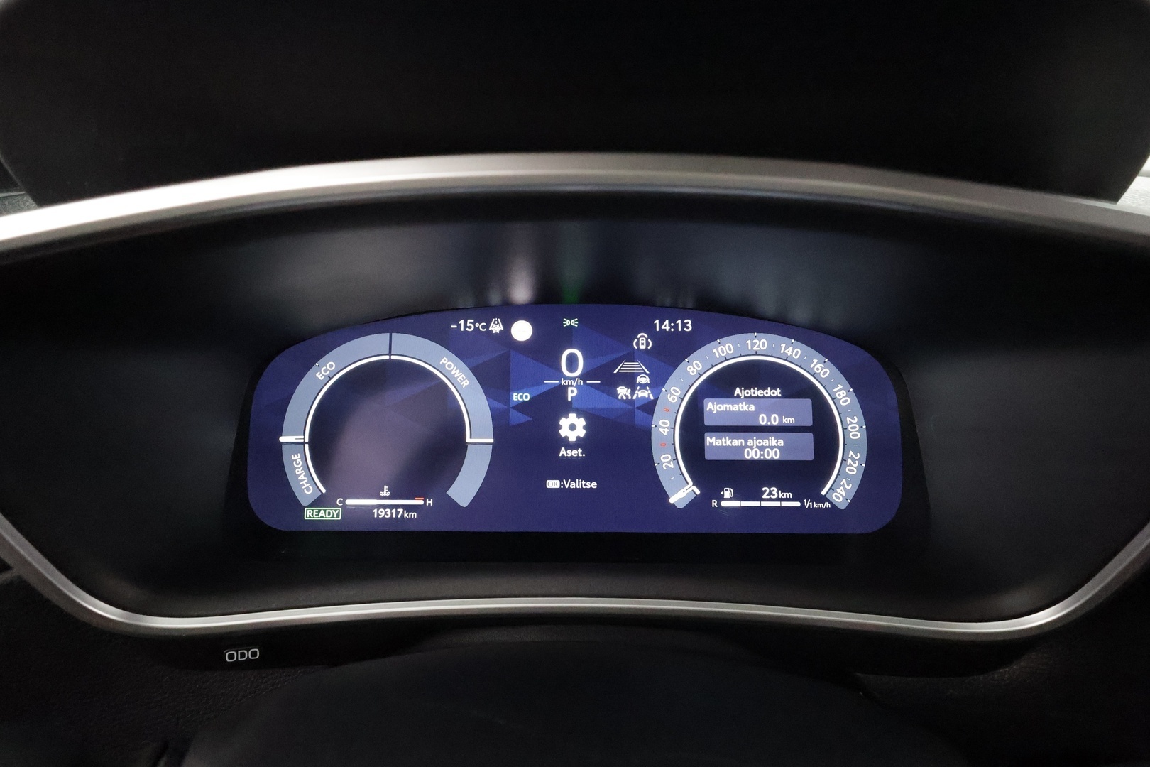 TOYOTA COROLLA CROSS 2024