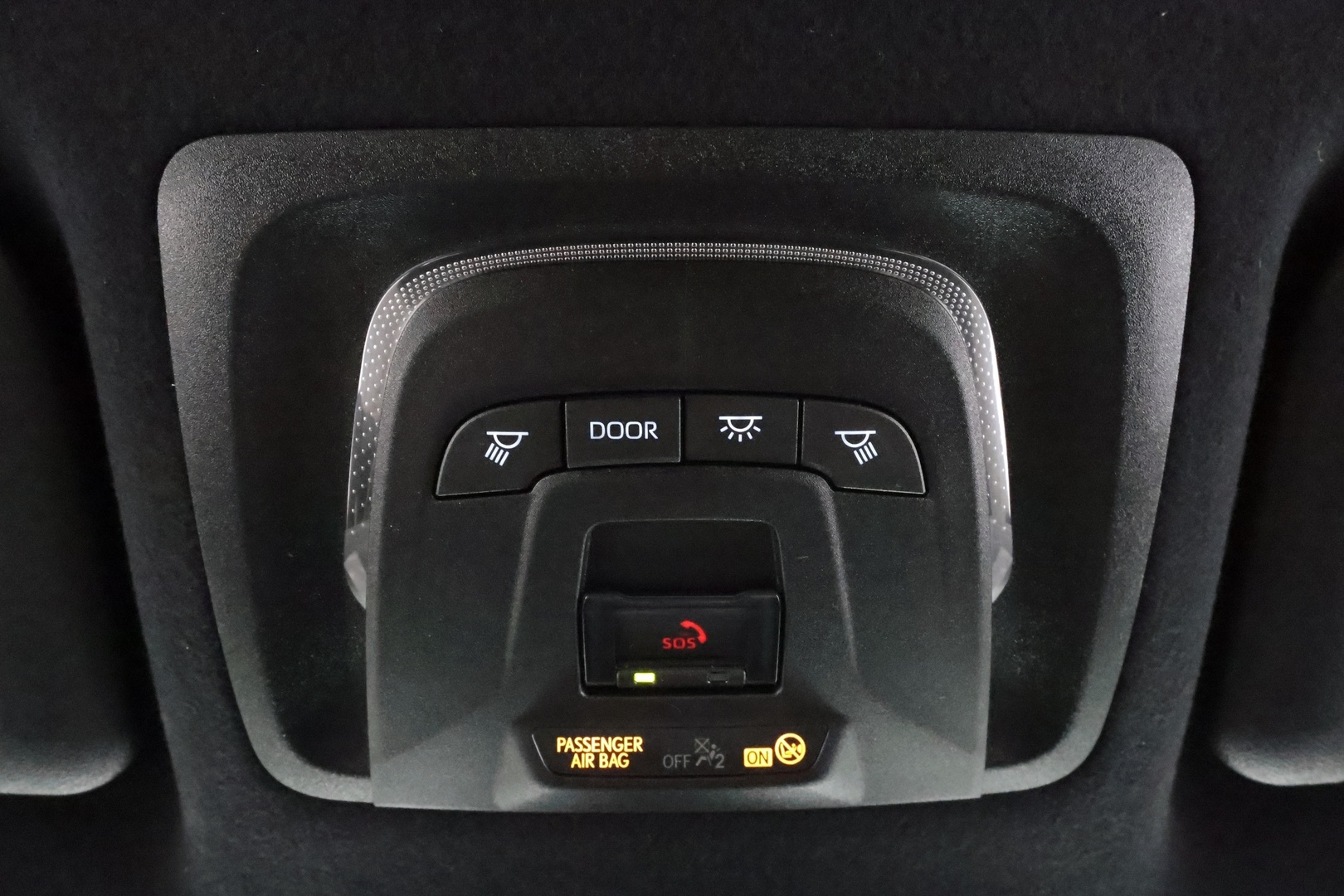 TOYOTA COROLLA CROSS 2024